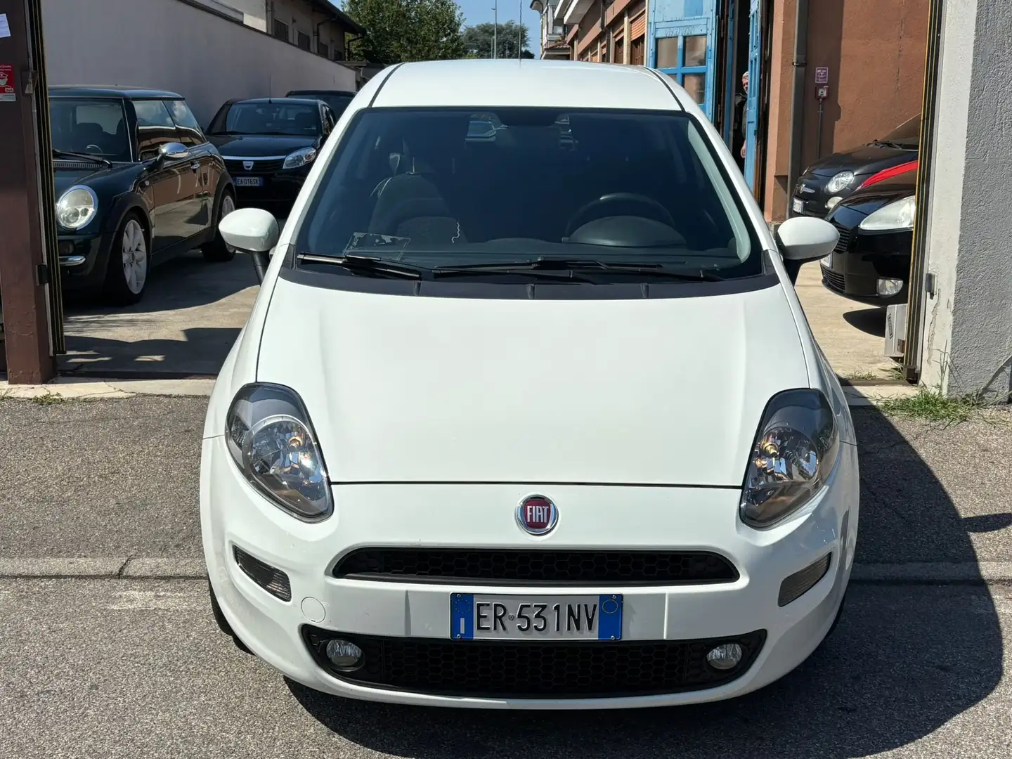 Fiat Punto 1.4 3P*LOUNGE*NEOPATENTATI* Bianco - 2