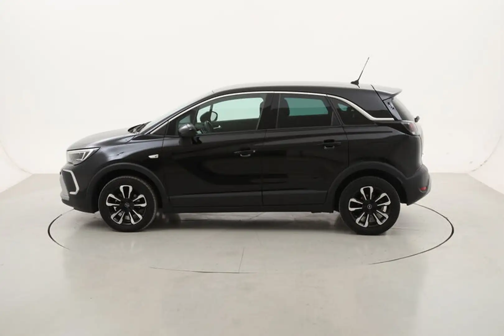 Opel Crossland X Elegance 1.5 Diesel 110CV Schwarz - 2