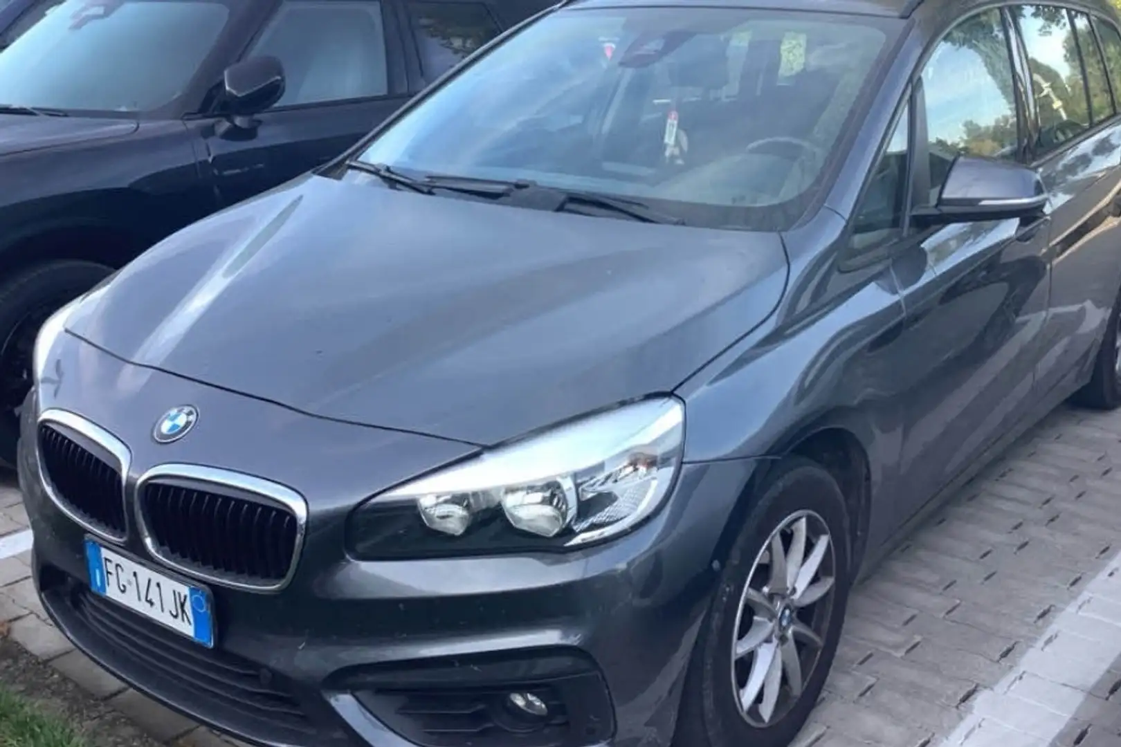 BMW 216 216d Active Tourer Sport KM VERI Nero - 1