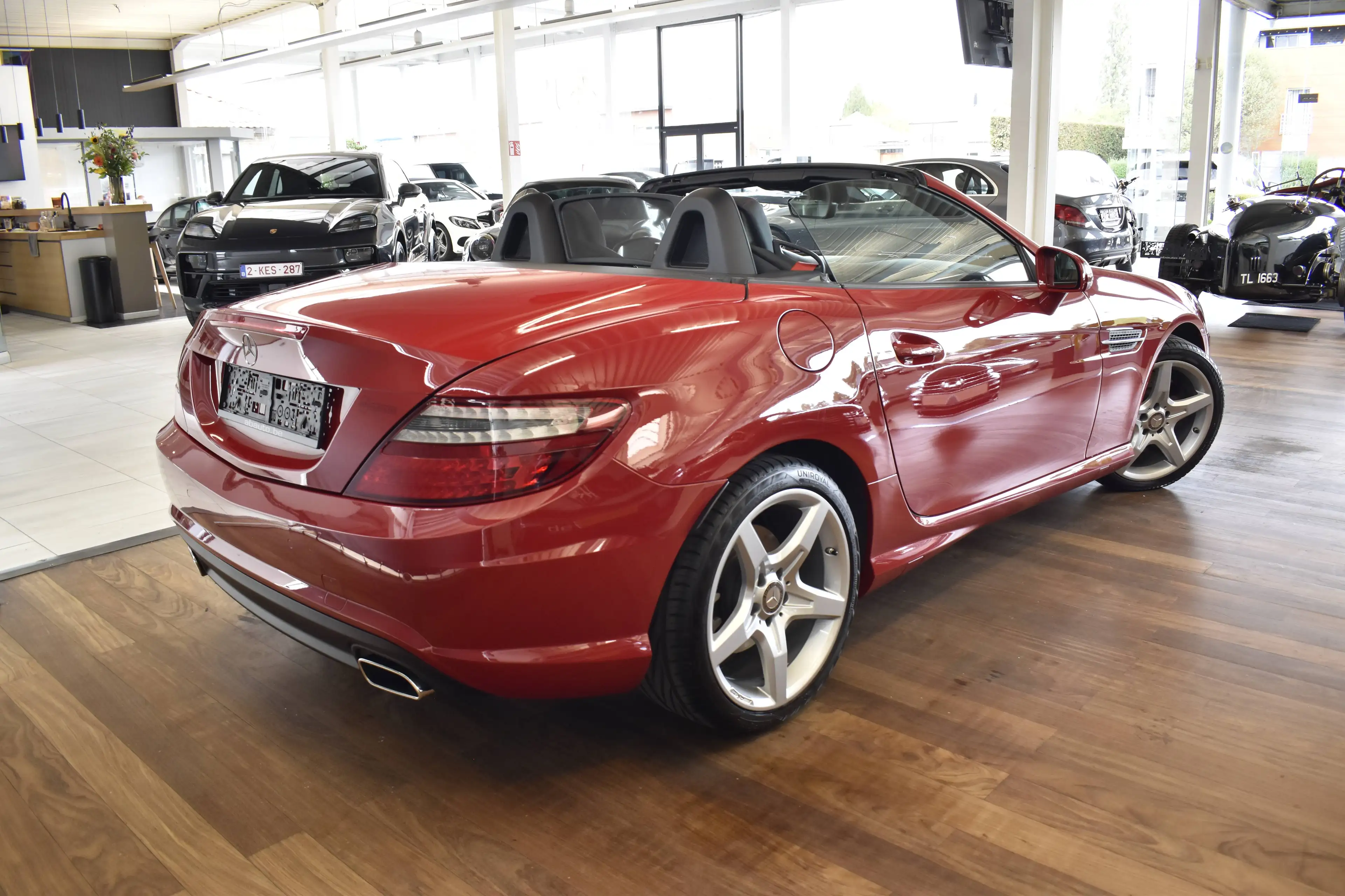 Mercedes-Benz SLK 200 AMG ROADSTER, AIRSCARF, ZETELVRW, SFEERVERLICHTING — photo 4