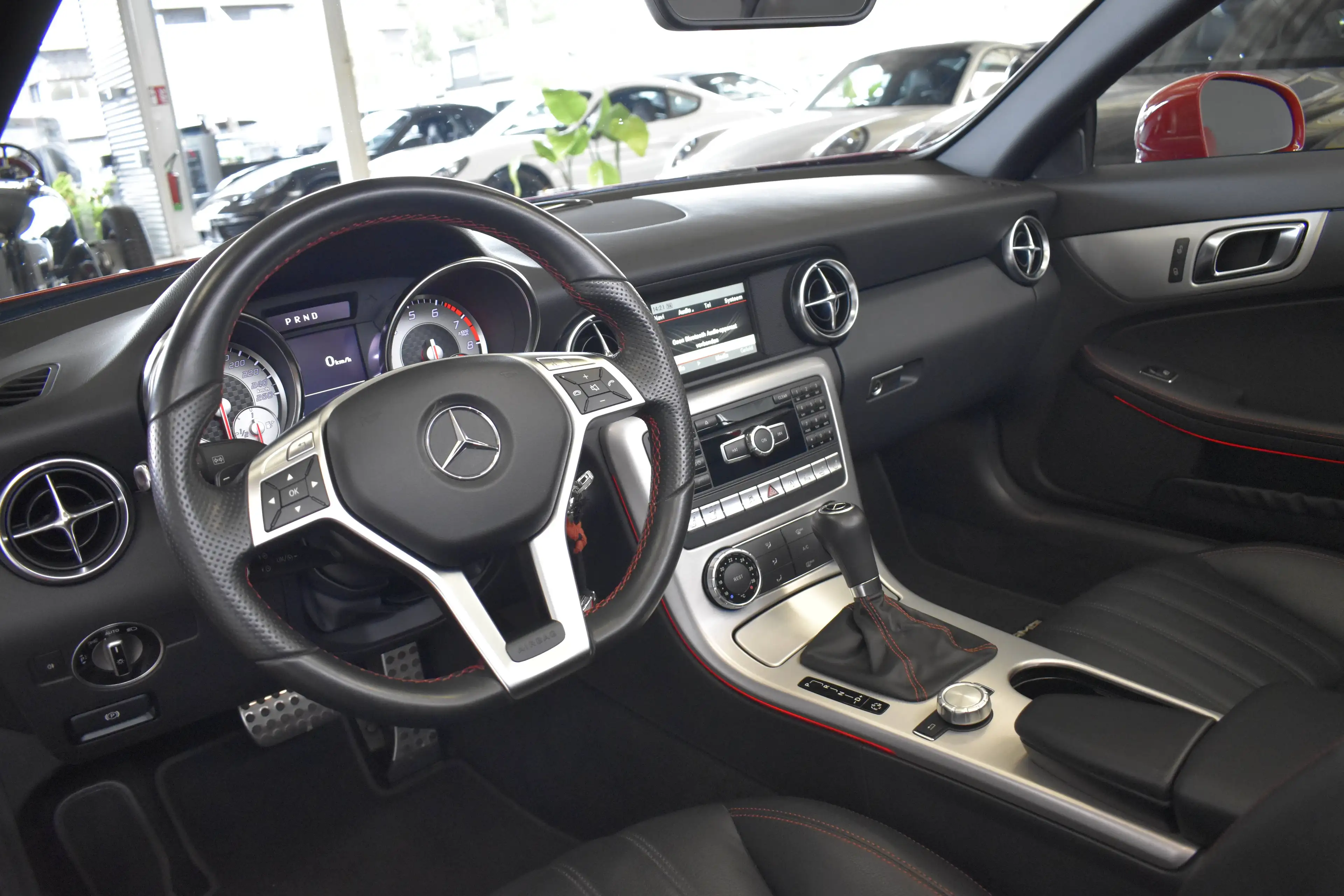 Mercedes-Benz SLK 200 AMG ROADSTER, AIRSCARF, ZETELVRW, SFEERVERLICHTING — photo 8