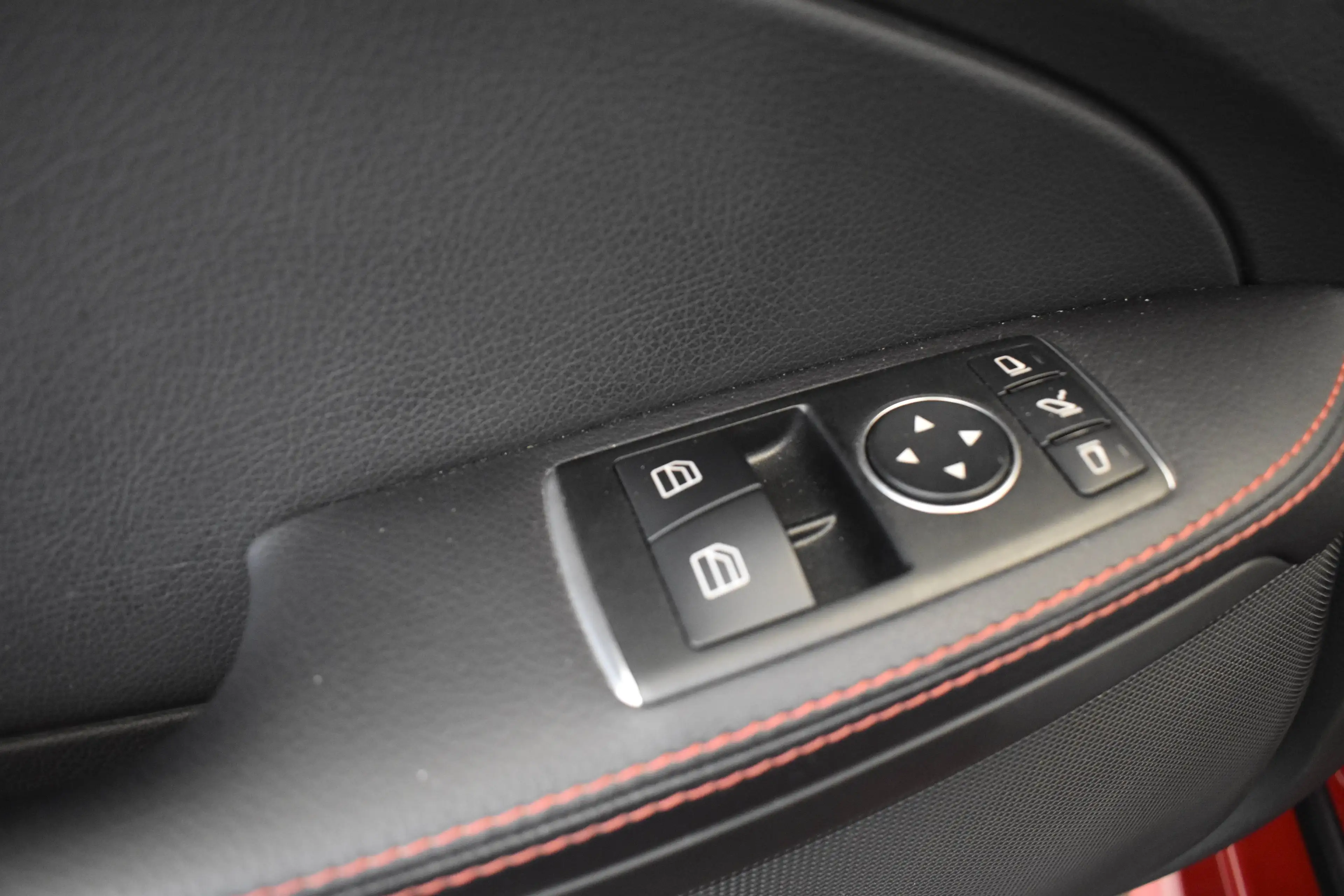 Mercedes-Benz SLK 200 AMG ROADSTER, AIRSCARF, ZETELVRW, SFEERVERLICHTING — photo 13
