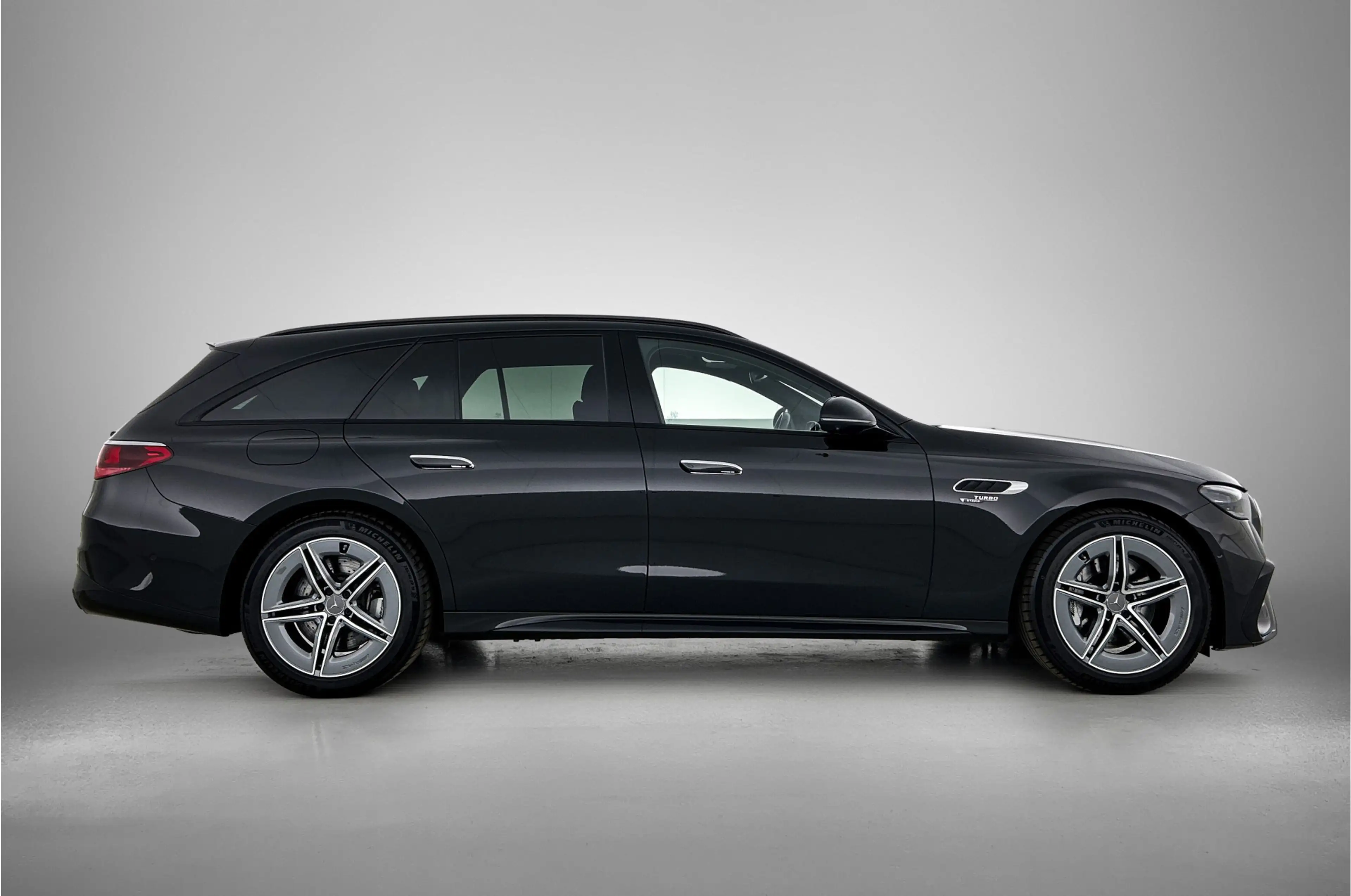 Mercedes-Benz E 53 AMG Estate Mercedes-AMG 4MATIC+ AMG Driver's Package | — photo 15