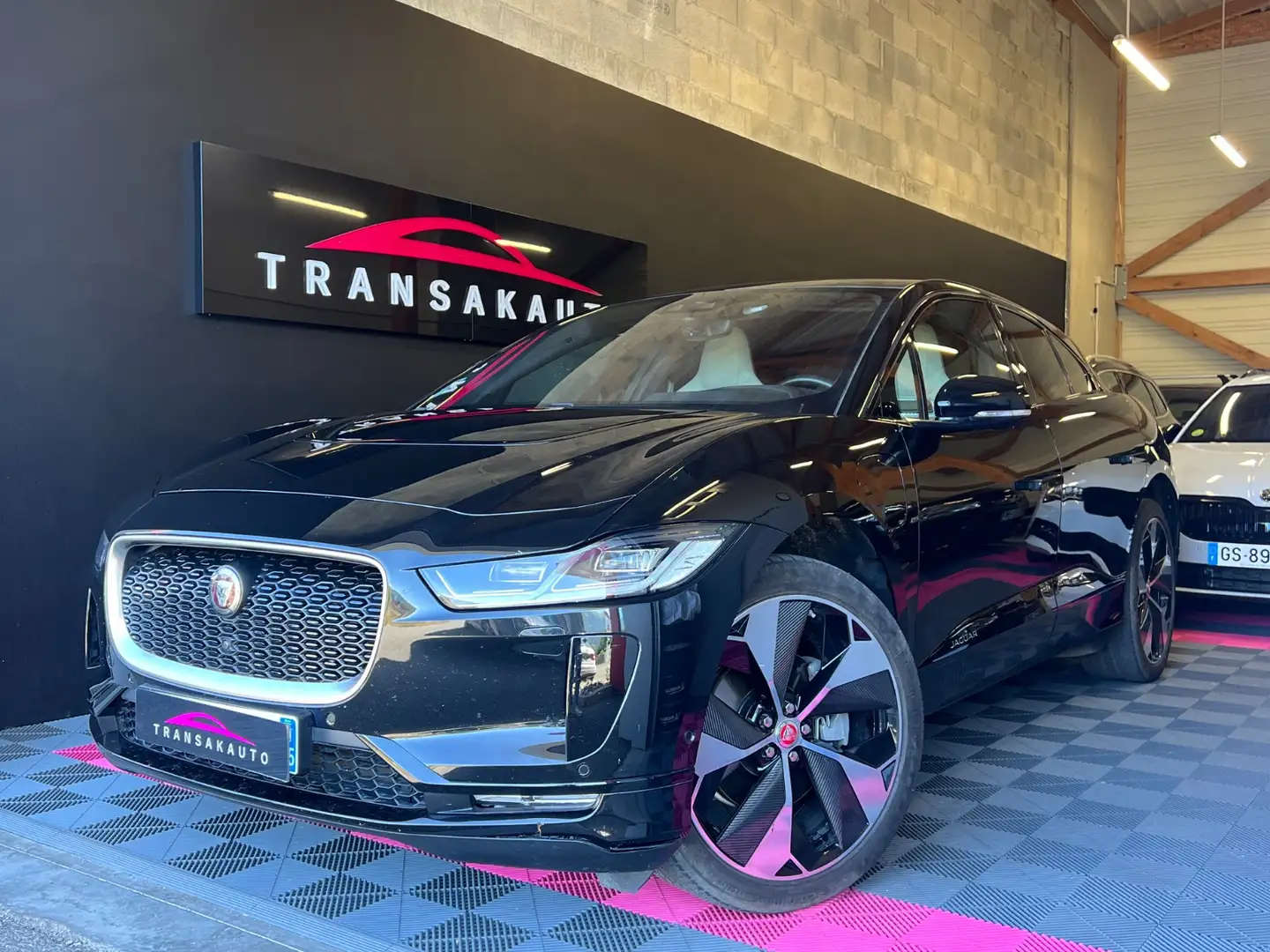 Jaguar I-Pace HSE Noir - 1