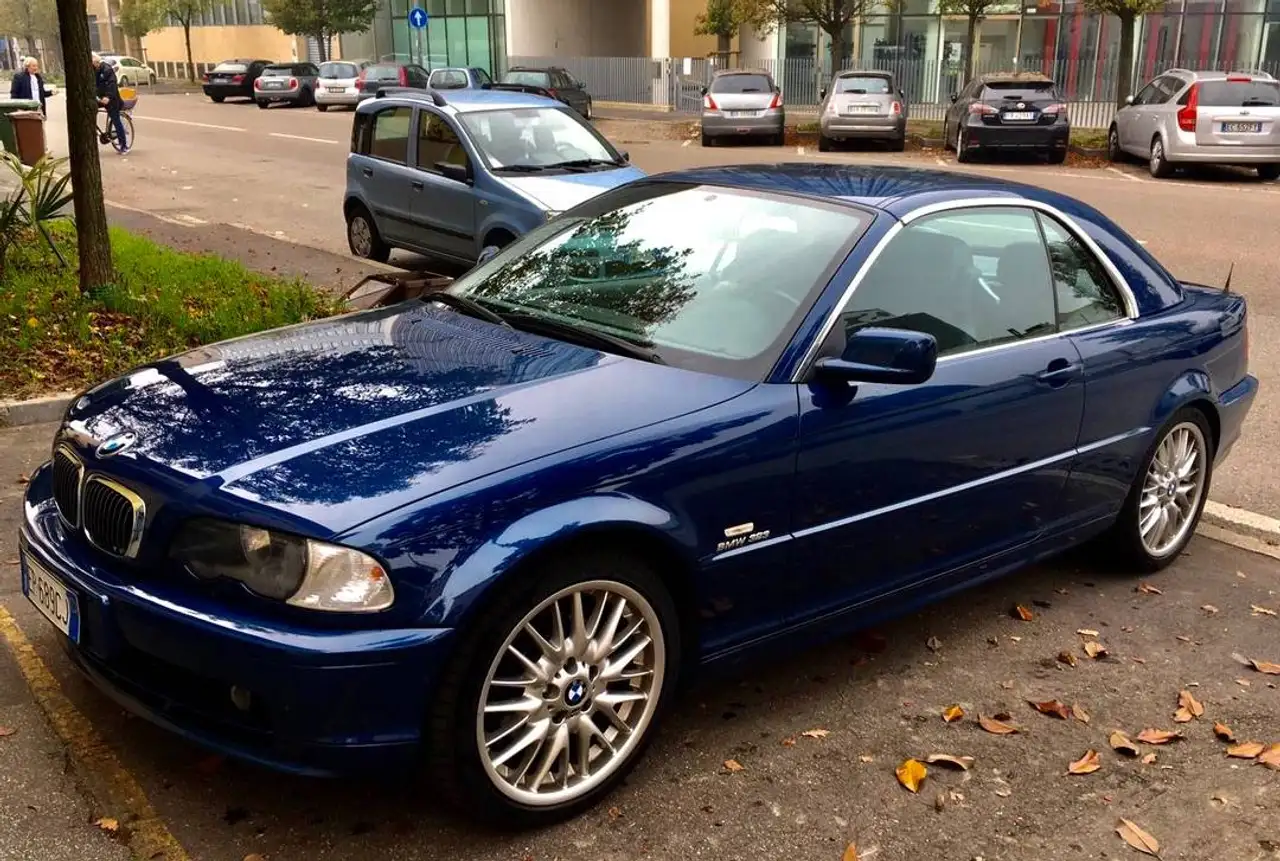 BMW 3 Series 323 2000