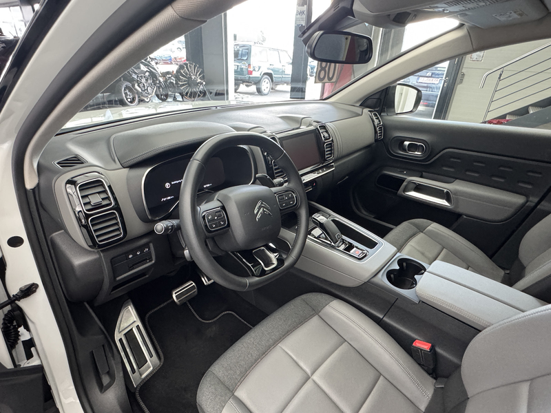 Citroen C5 Aircross 130 EAT 8 Shine Pack Panoramadach — photo 11