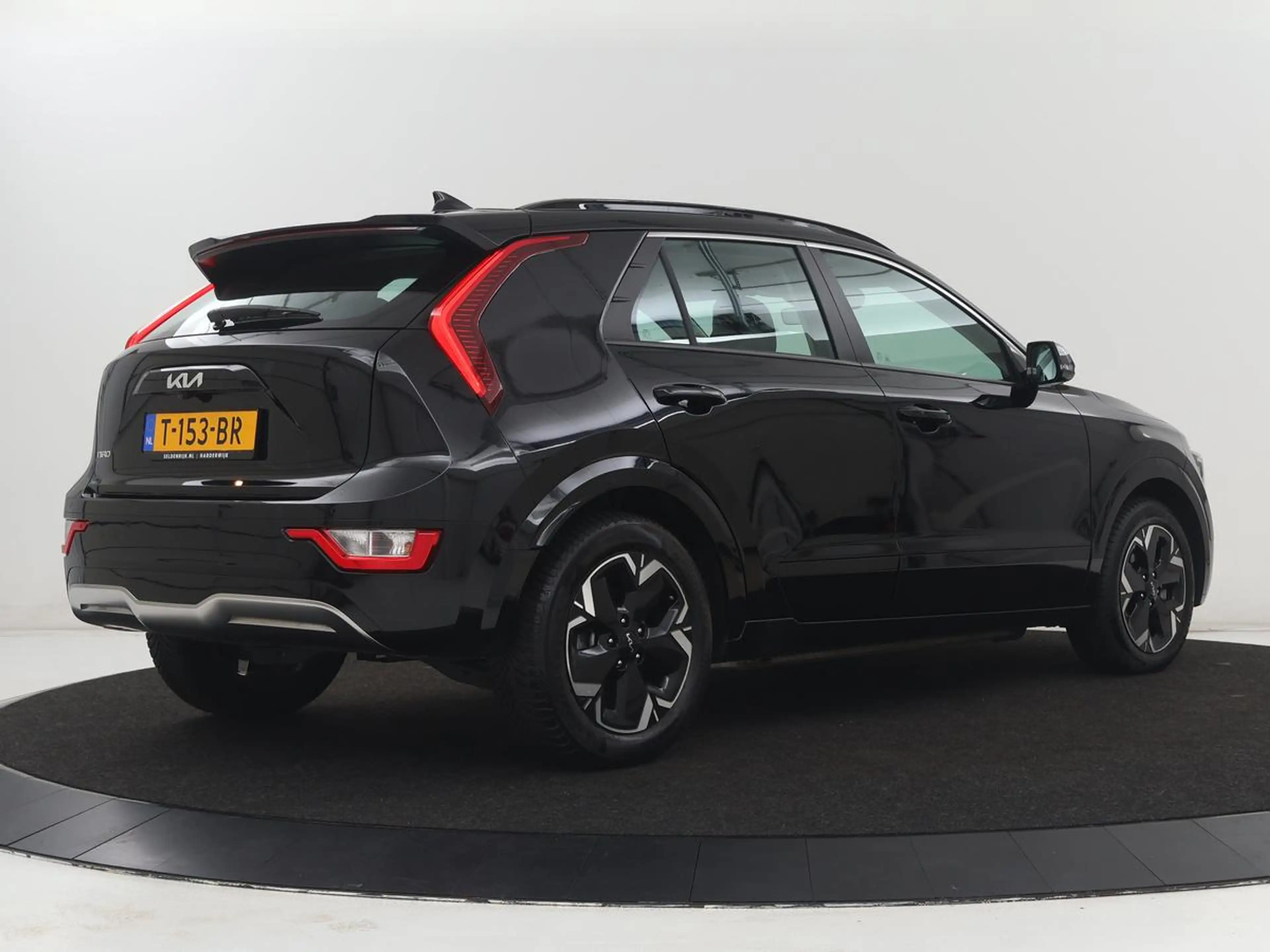 Kia e-Niro EV DynamicLine 64.8 kWh | Adaptive cruise | Half l — photo 37