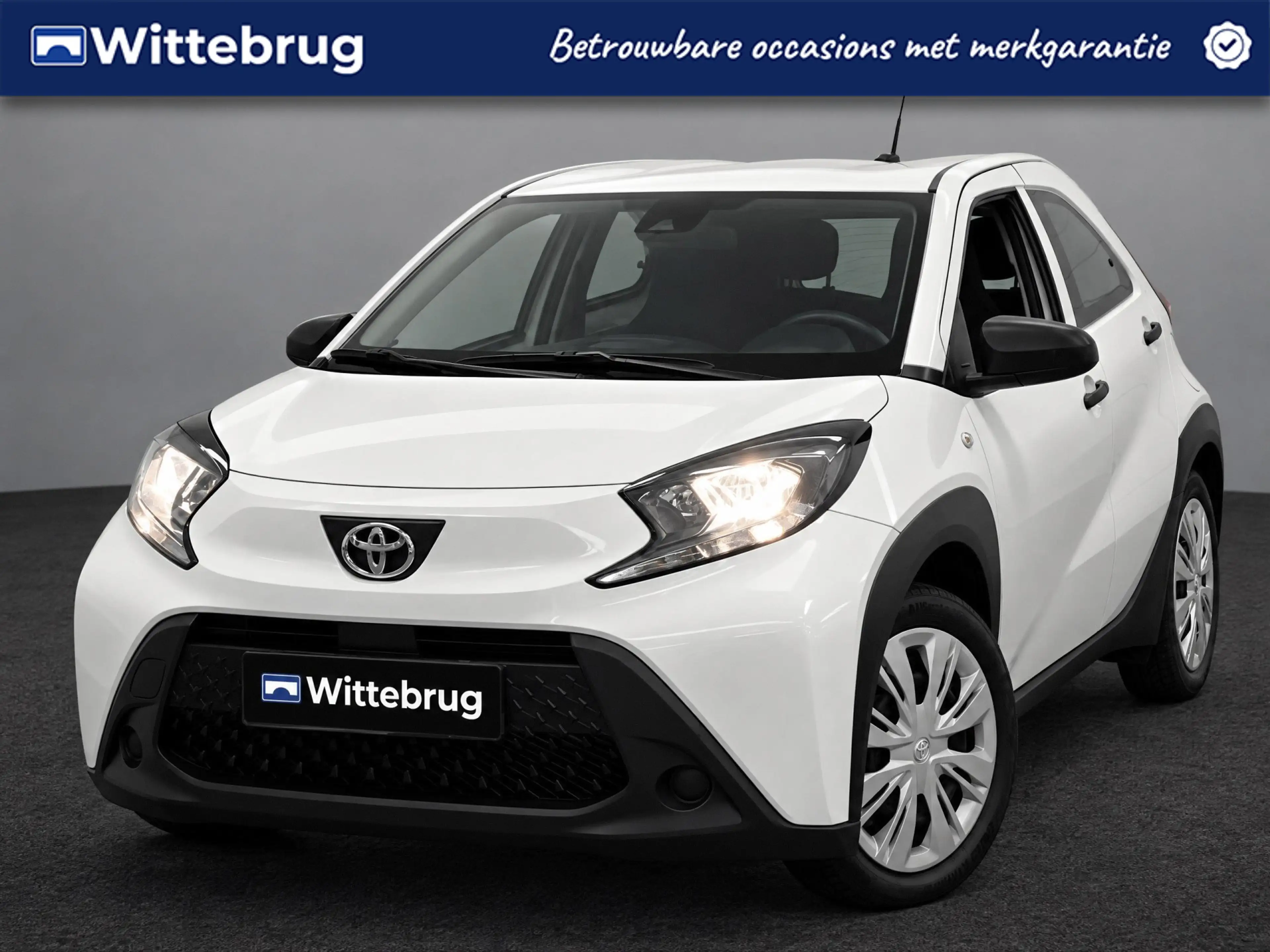 Toyota Aygo X 1.0 VVT-i MT APPLE CARPLAY / ANDROID AUTO | AIRCO