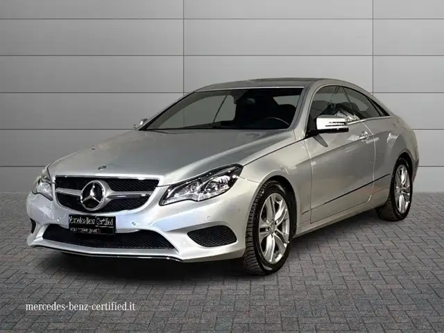Mercedes-Benz E 250 Coupé Auto Sport