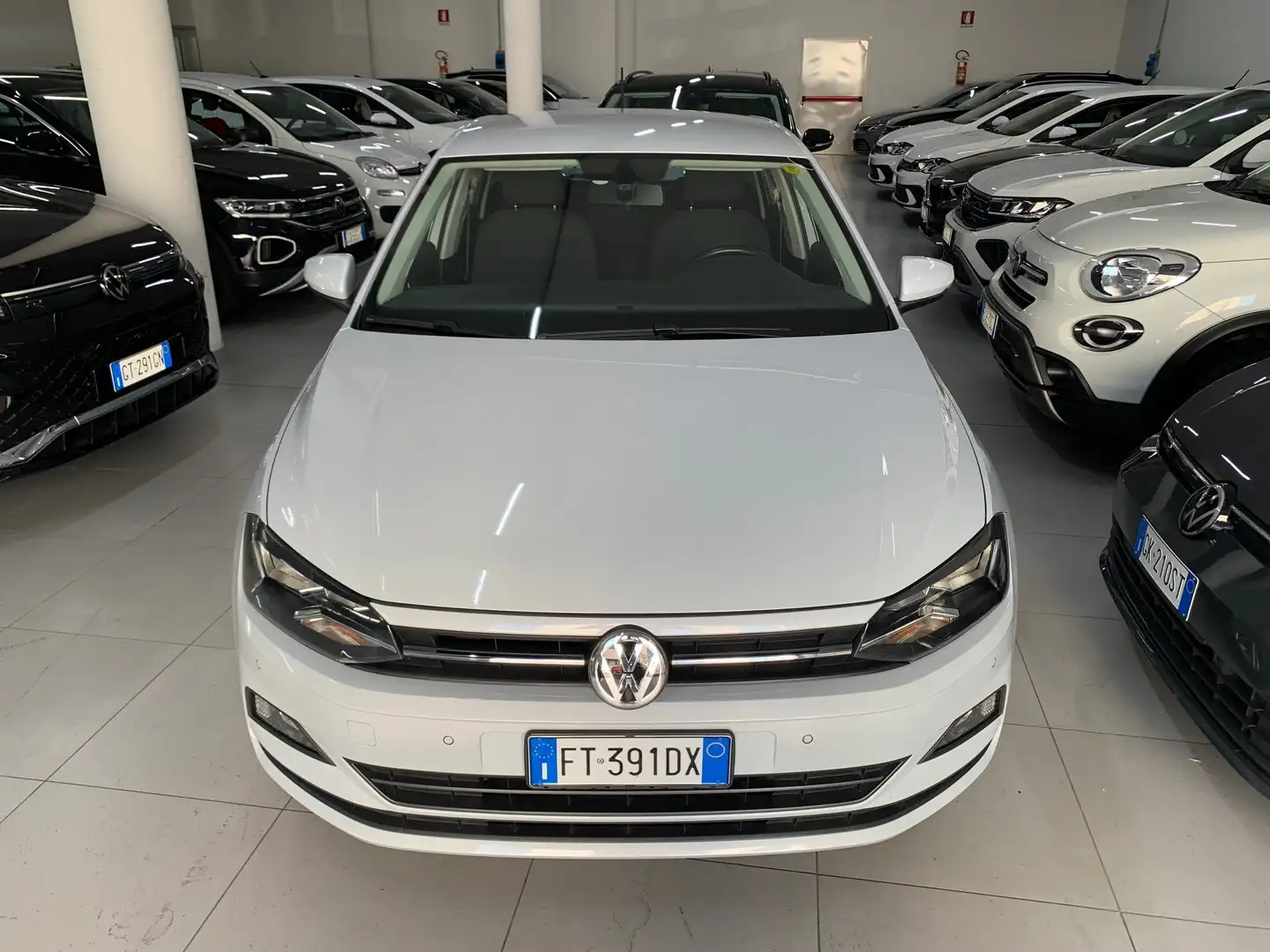 Volkswagen Polo 5p 1.6 tdi Comfortline 95cv Bianco - 2