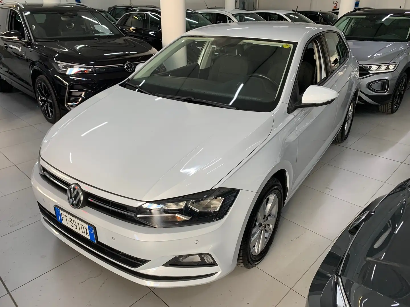 Volkswagen Polo 5p 1.6 tdi Comfortline 95cv Bianco - 1