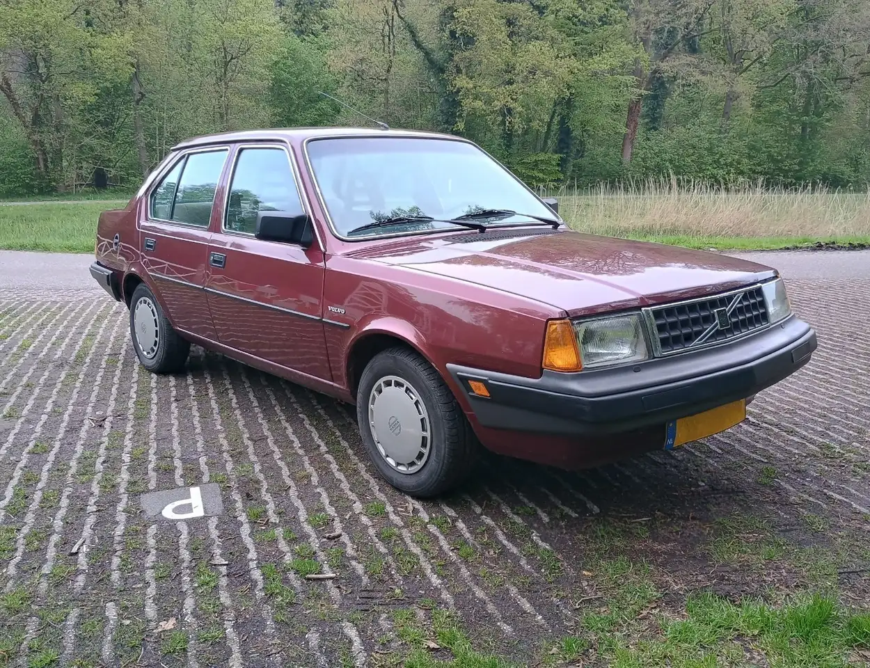 Volvo 340