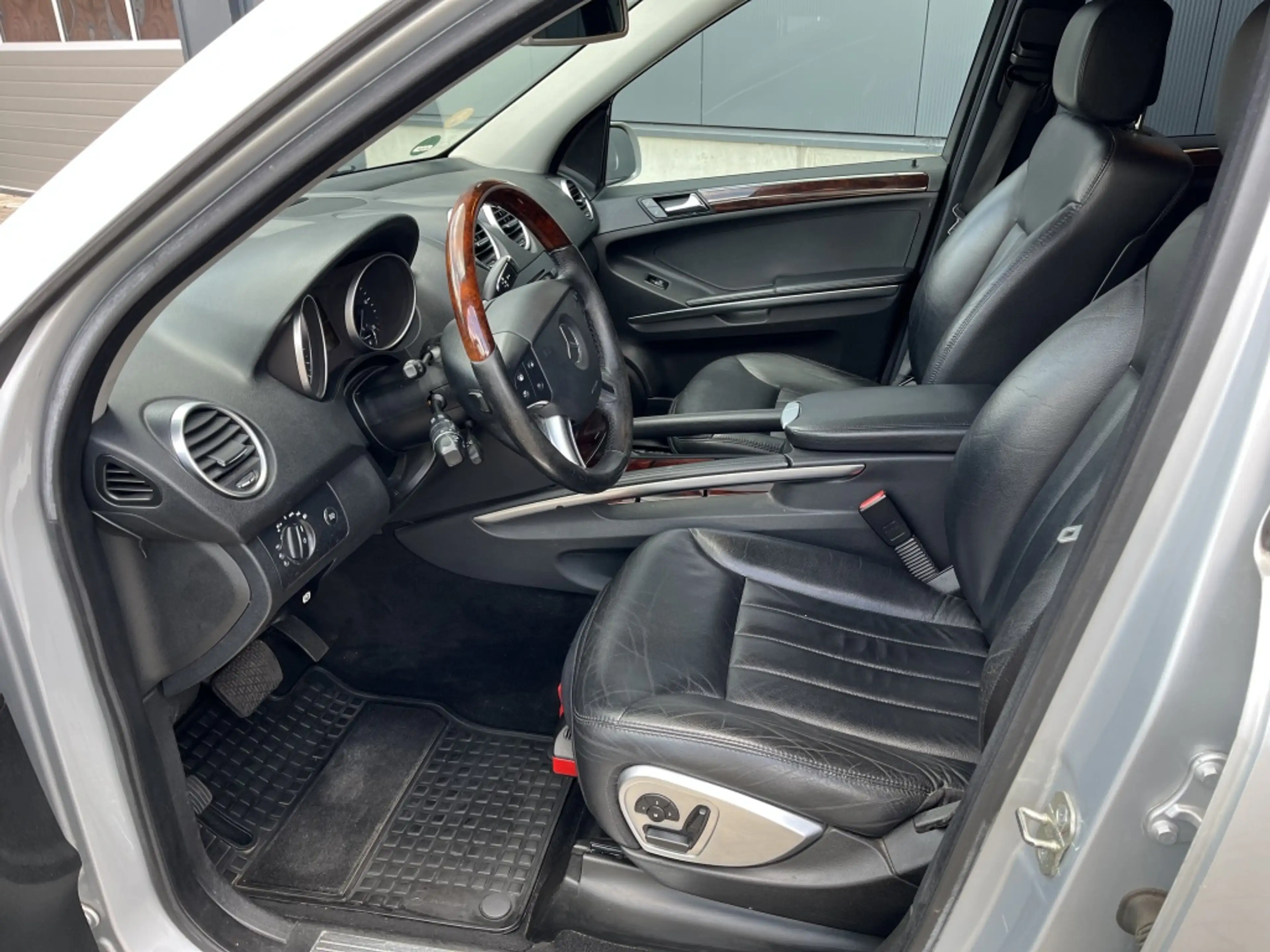 Mercedes-Benz ML 320 M-klasse CDI — photo 7