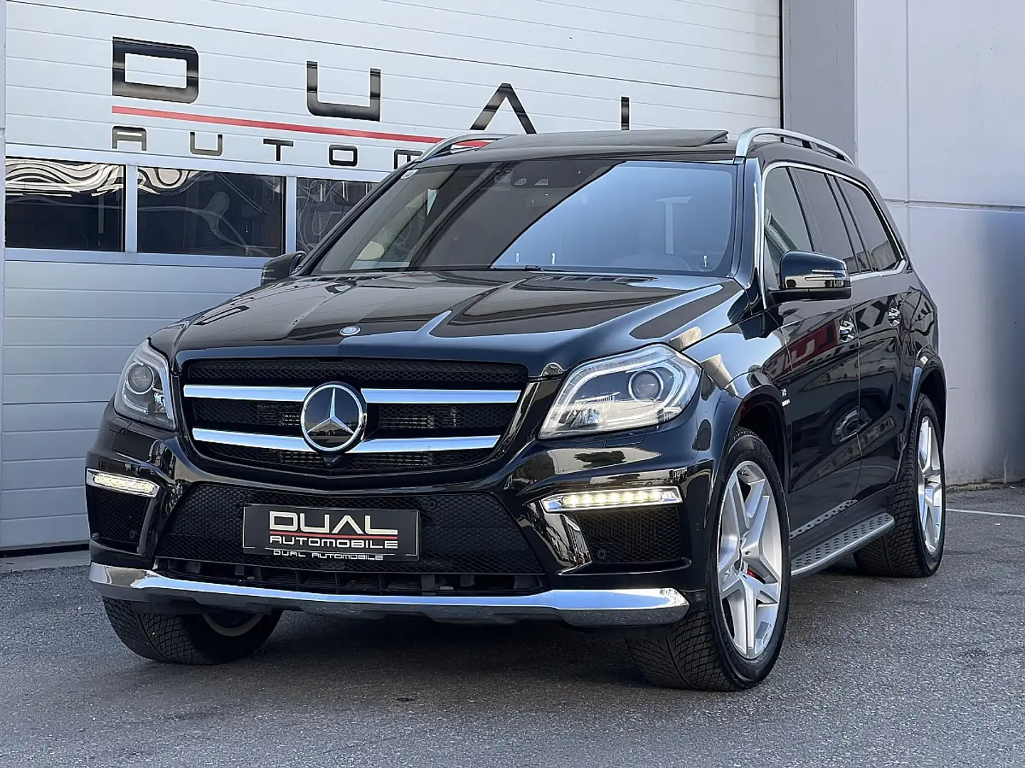 Mercedes-Benz GL 63 AMG 4MATIC Aut.|7SITZER|PANO|DISTRONIC|360 KAMERA Schwarz - 1