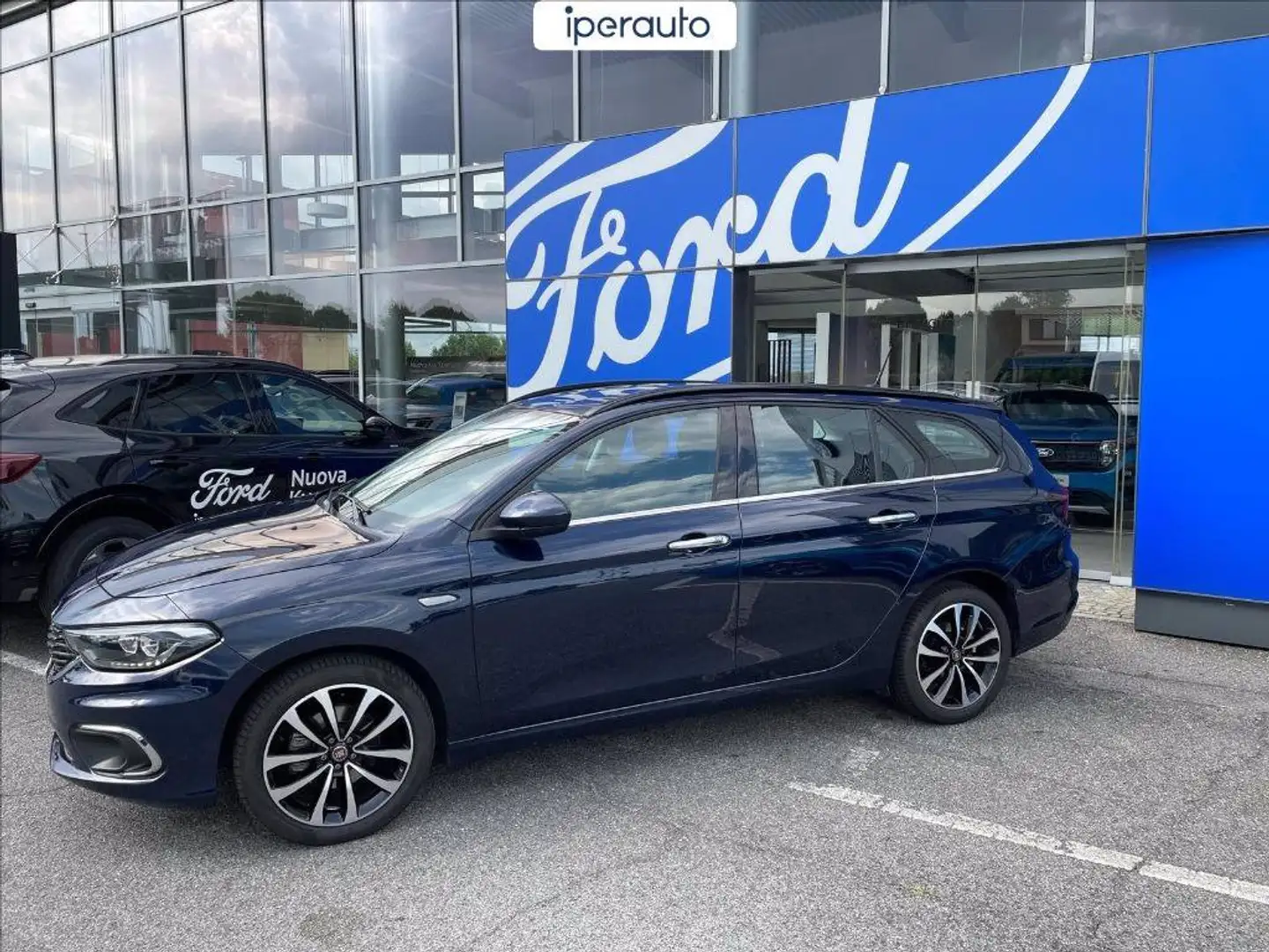 Fiat Tipo sw 1.4 tjt lounge gpl 120cv Blau - 1