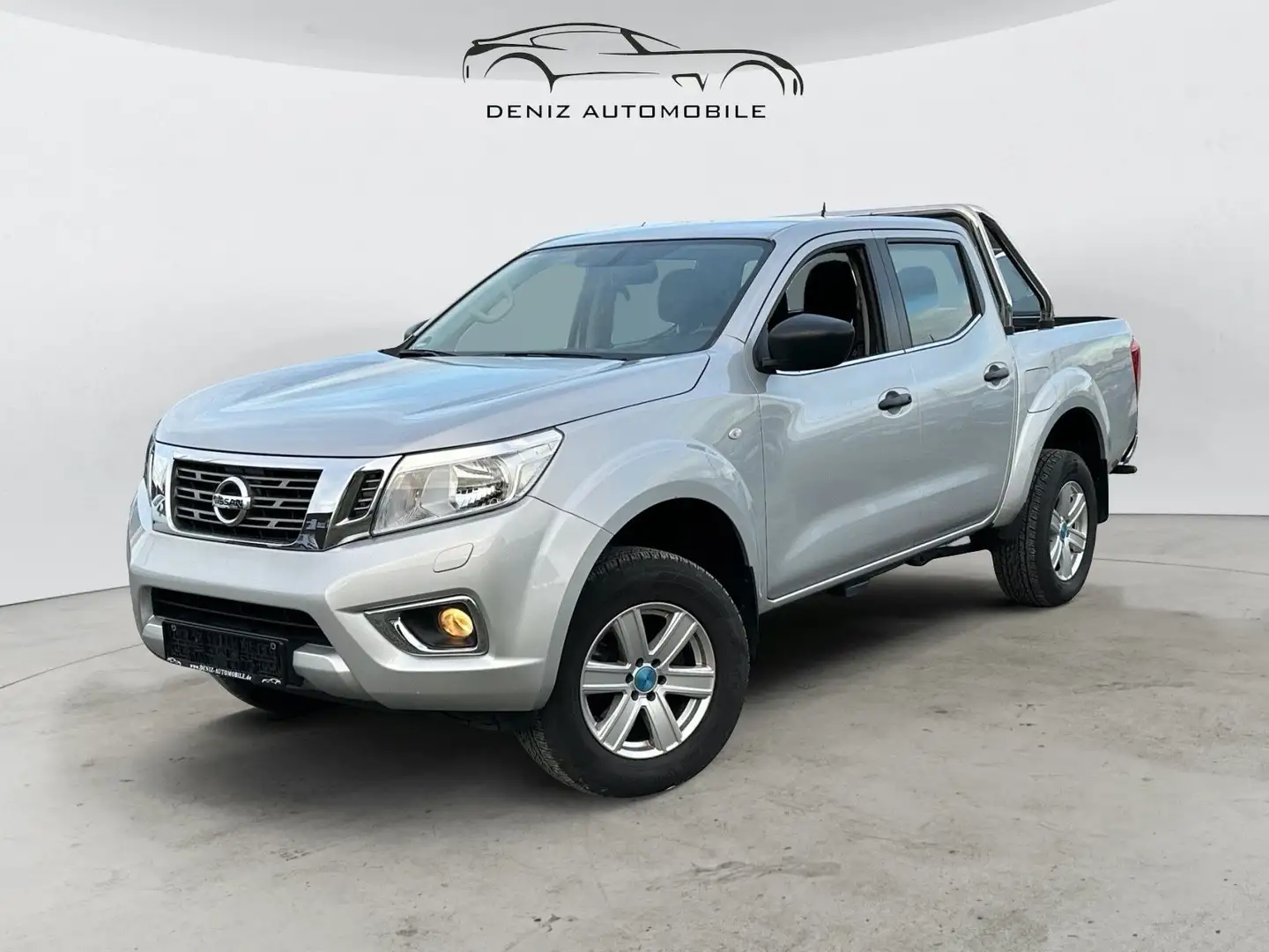 Nissan Navara NP300 Acenta Double Cab 4x4 Ezüst - 1