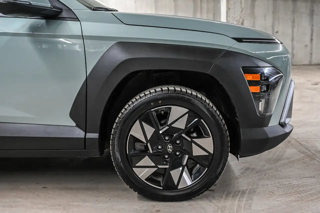 Hyundai KONA снимка Hyundai KONA