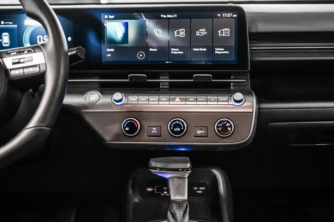 Hyundai KONA снимка Hyundai KONA