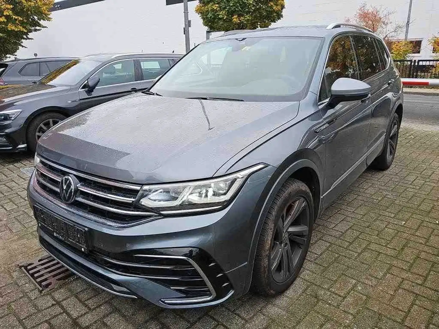 Volkswagen Tiguan Allspace R-Line 4Motion2.0TDI DSG 7-Sitze Gris - 1