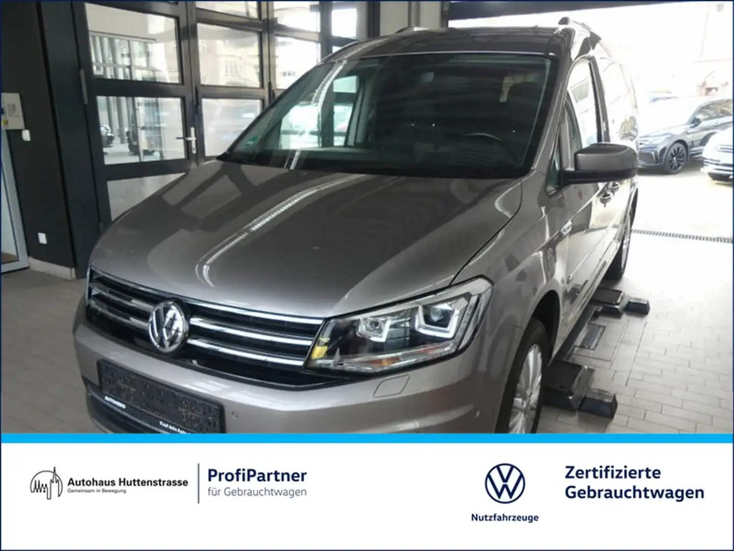 Volkswagen Caddy Maxi 1.4 TSI Highline XENON STANDHZG AHK Beige - 1