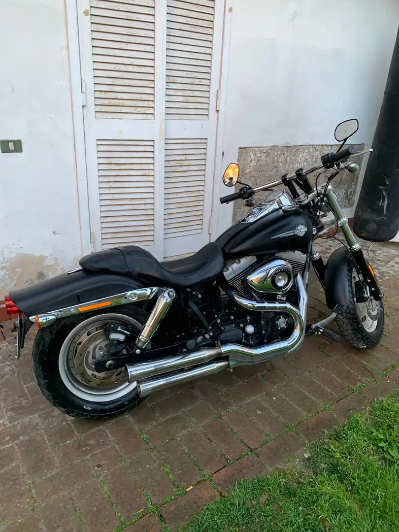 Harley-Davidson Dyna Fat Bob Negru - 1