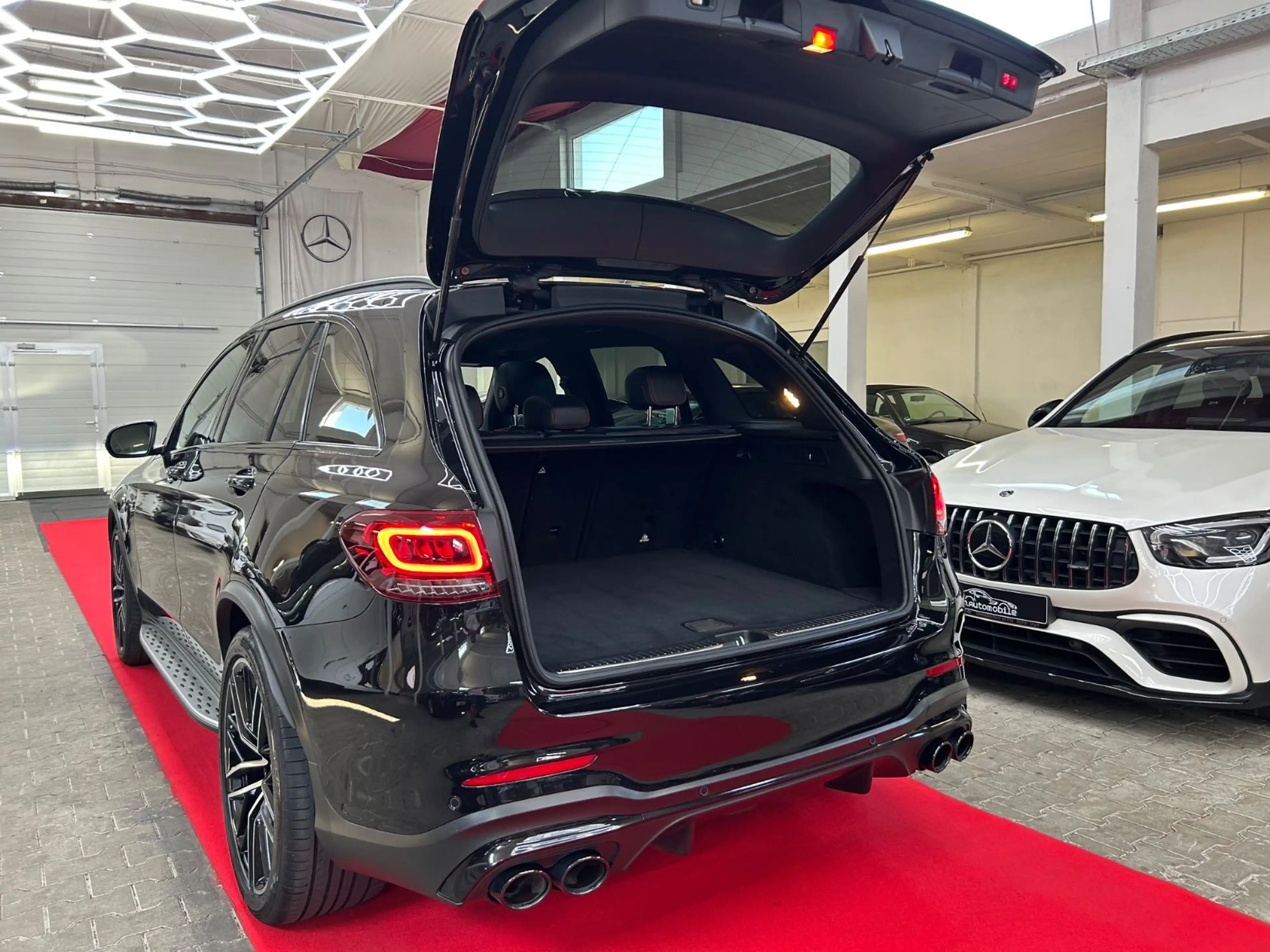 Mercedes-Benz GLC 43 AMG 4Matic*HUD*BURMESTER*360°*AHK*PANO* — photo 15