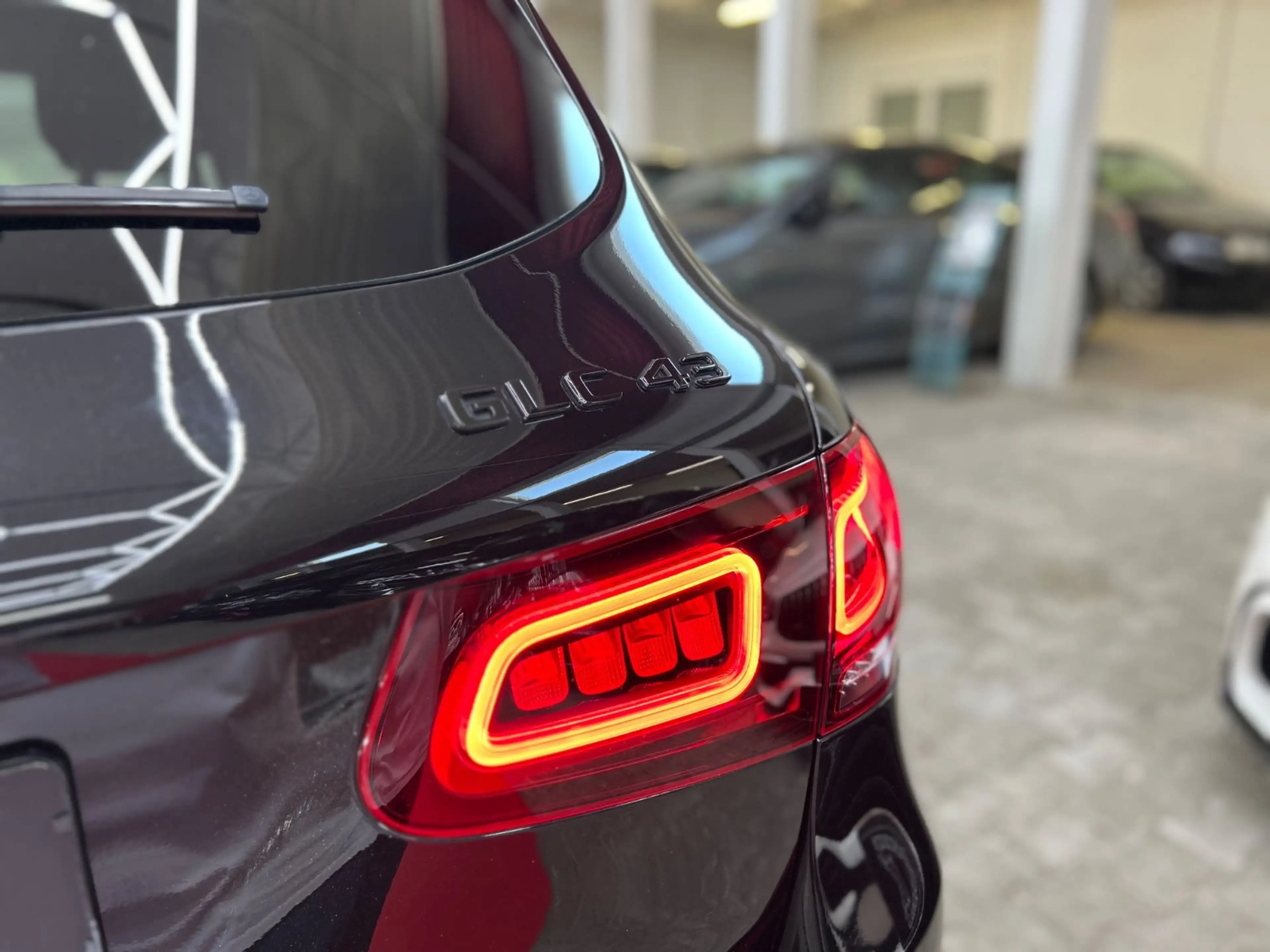Mercedes-Benz GLC 43 AMG 4Matic*HUD*BURMESTER*360°*AHK*PANO* — photo 12