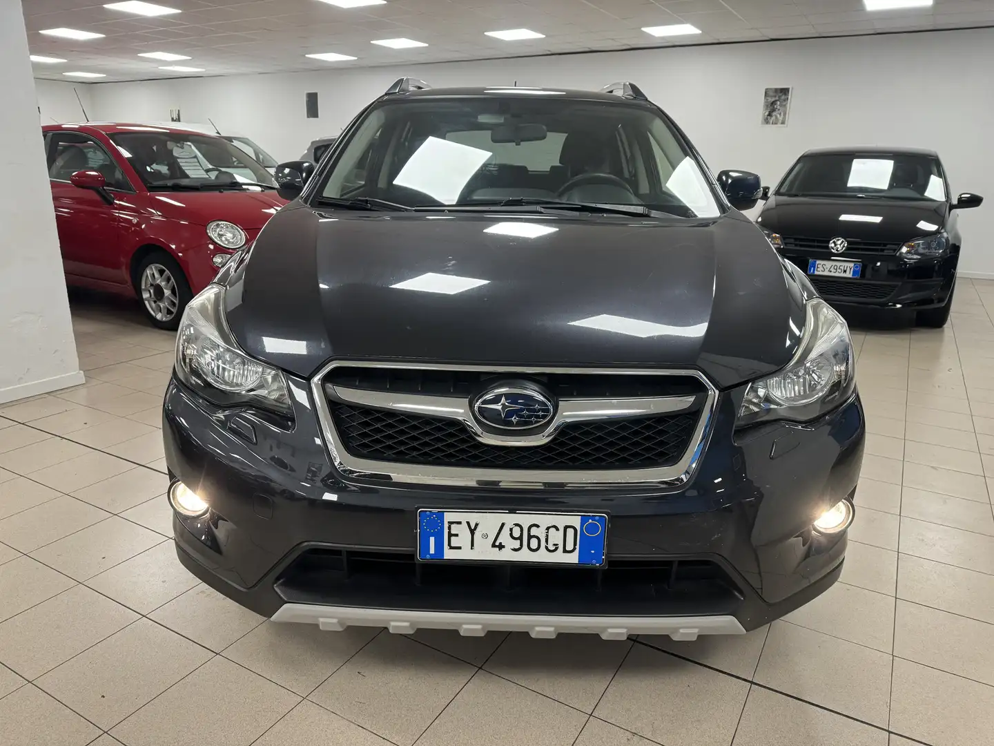 Subaru XV 2.0 i LINEARTRONIC ADVENTURE AUTOMATIC Gris - 2