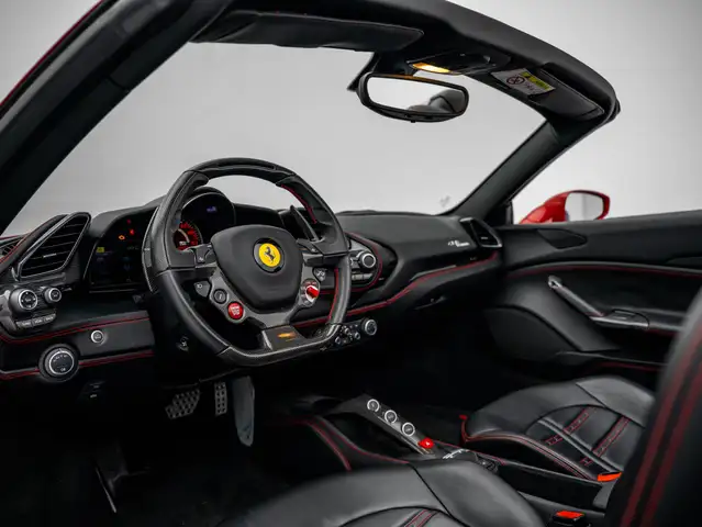 Ferrari 488 view 19
