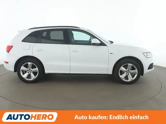 Audi Q5 view 7