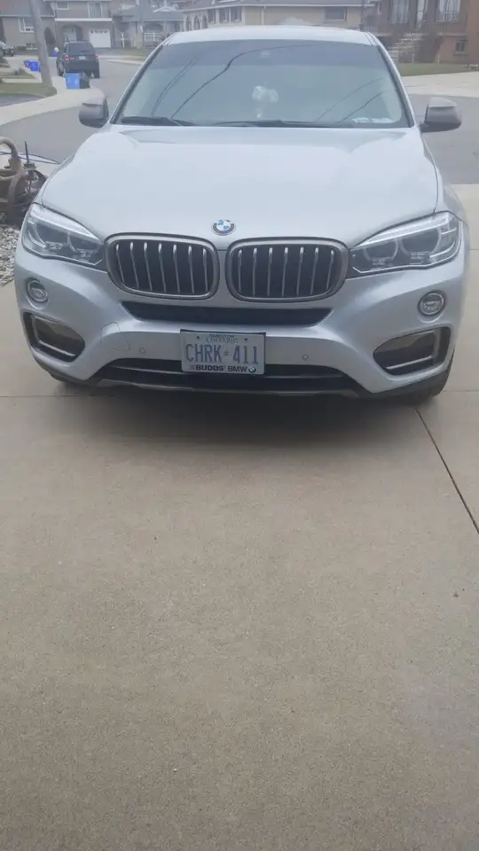 BMW X6 снимка BMW X6
