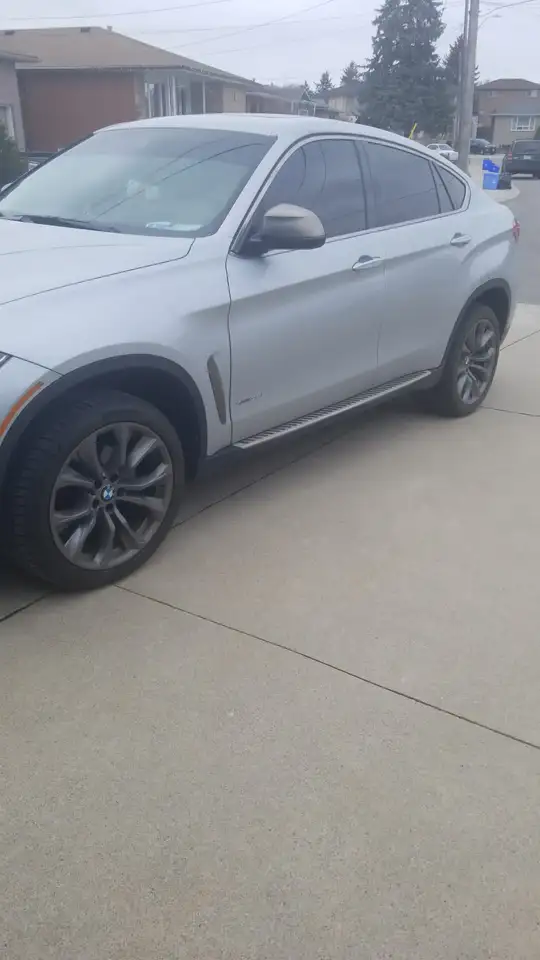BMW X6 снимка BMW X6