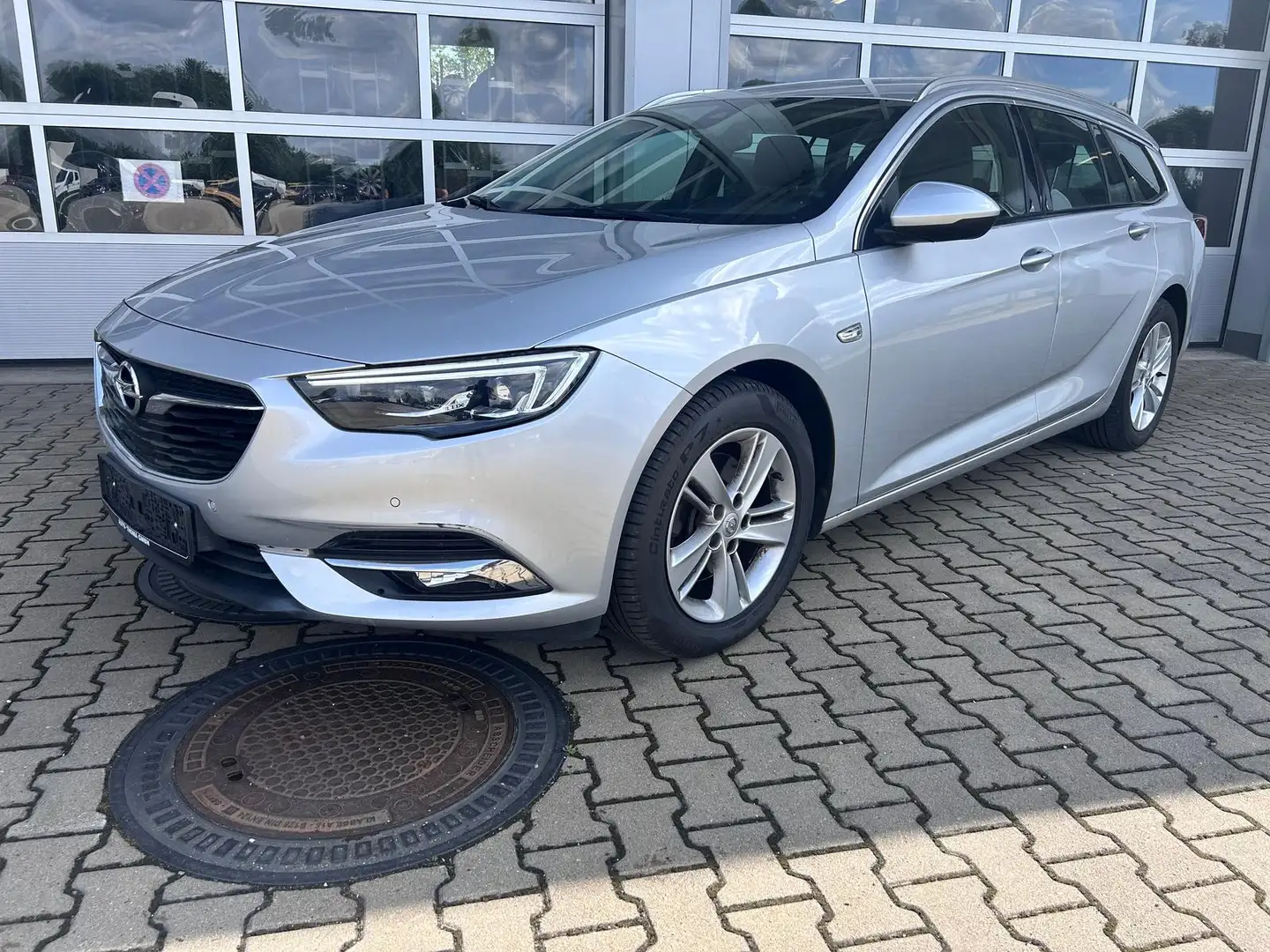 Opel Insignia 2.0 CDTI Business Innovation Bose HuD Argent - 2