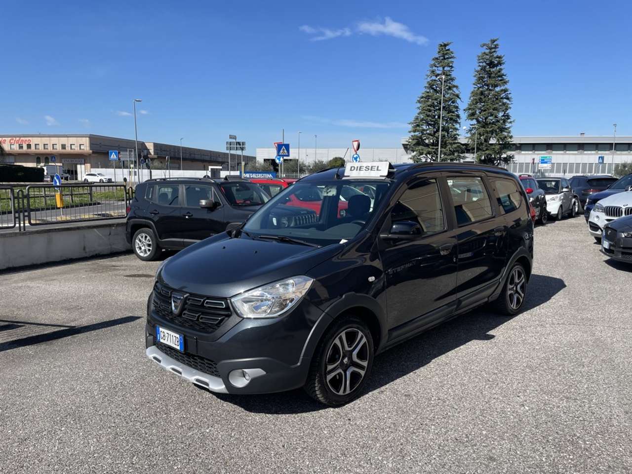 Dacia Lodgy Stepway 1.5 blue dci 15th Anniversary 7 POSTI NAVI
