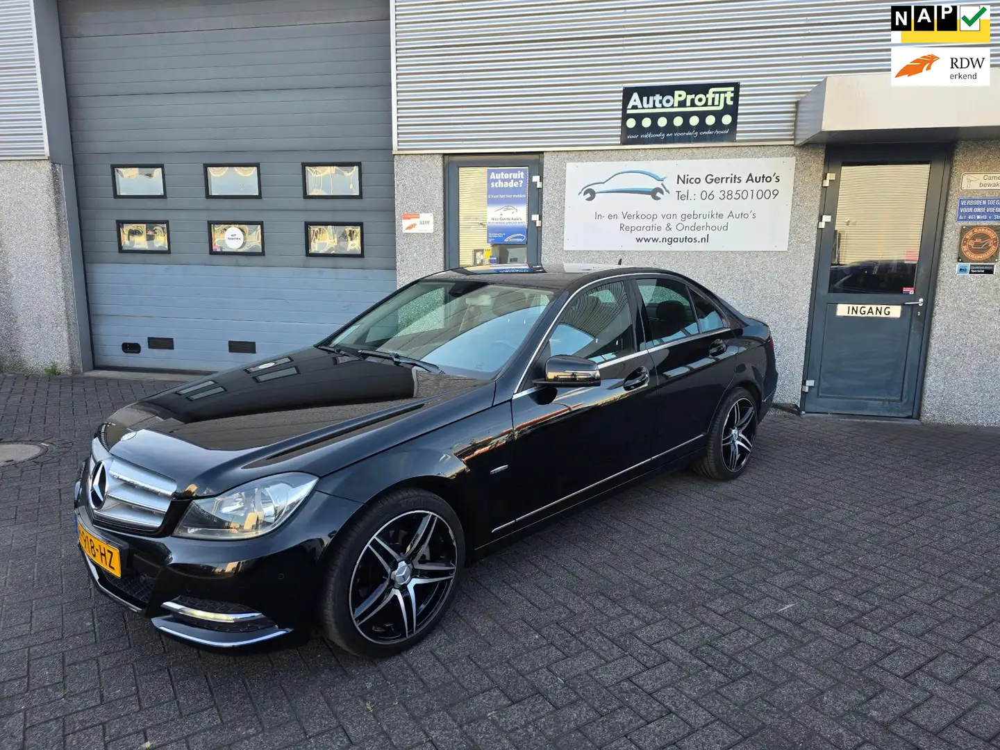 Mercedes-Benz C 250 Business Class Avantgarde Fekete - 1