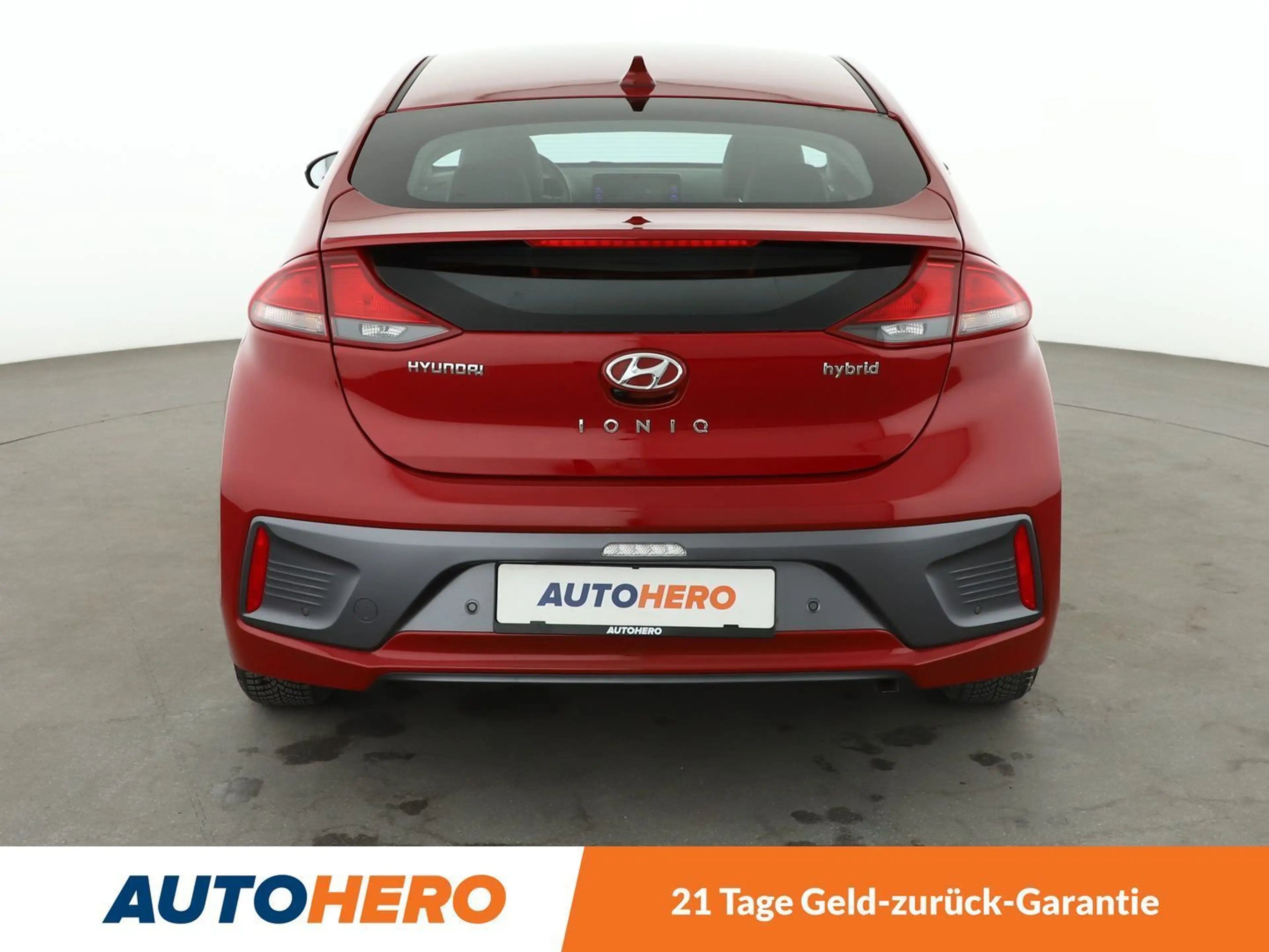 Hyundai IONIQ 1.6 Hybrid Aut.*CARPLAY*TEMPO*PDC*KLIMA* — photo 5