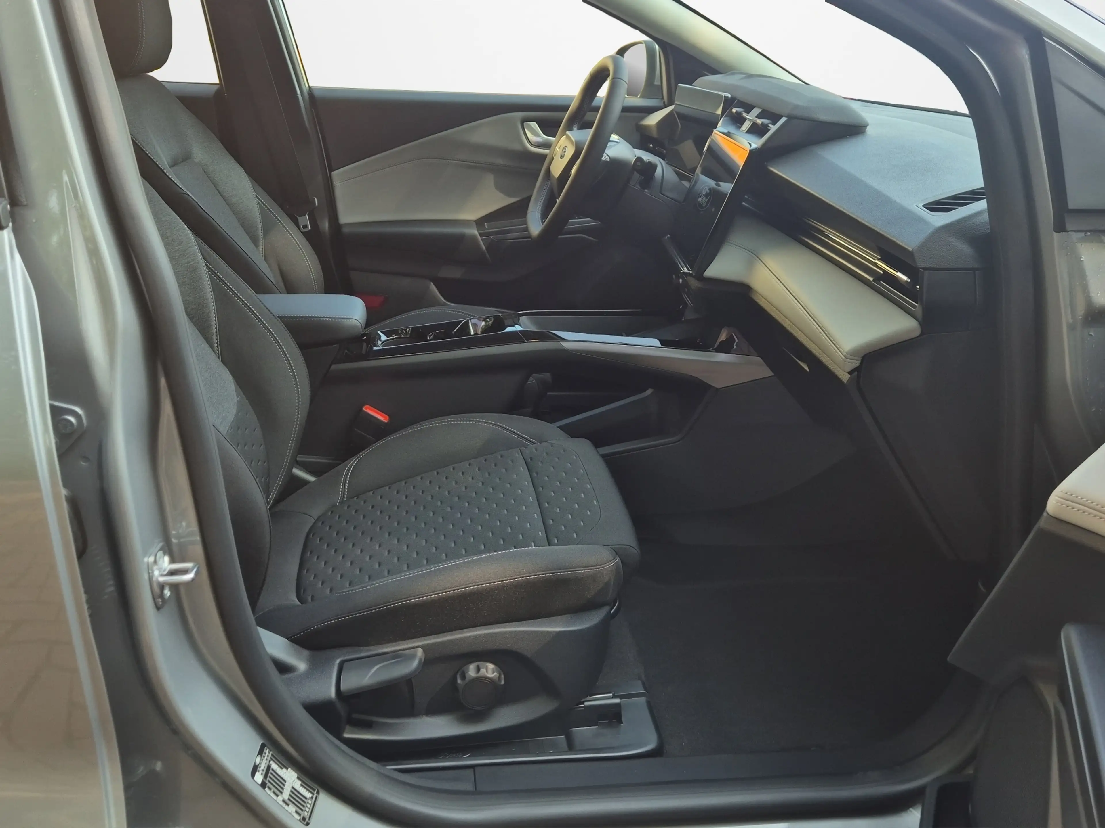 Ford Puma Gen-E 44 kWh 168pk | Comfort- & Winter Pack | Direct lev — photo 11
