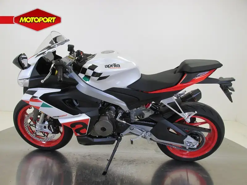 Aprilia RS 660 - foto 4