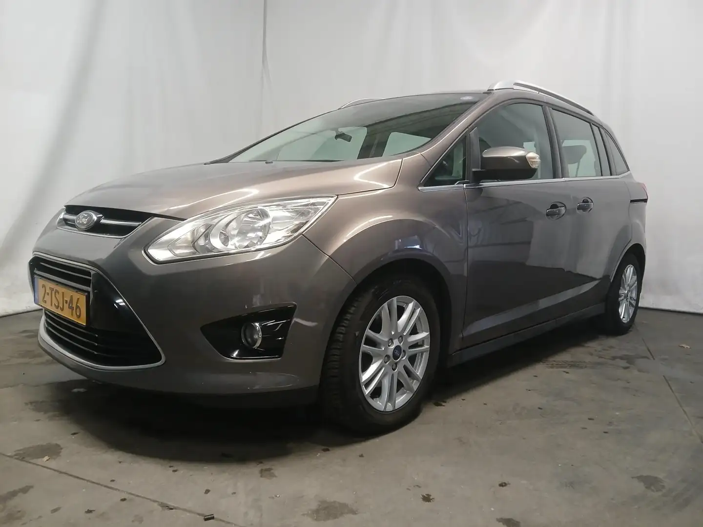 Ford Grand C-Max 1.0 Titanium - Koppakking Defect - Rookt Bruin - 2
