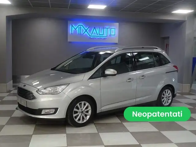 Ford Grand C-Max 1.5 TDCI 120cv Titanium Powershift EU6