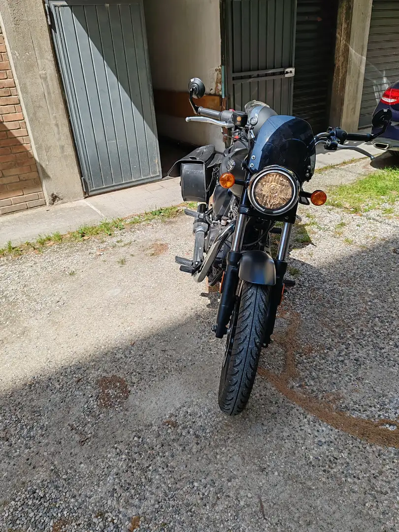 Royal Enfield Meteor 350 Stellar Zwart - 1