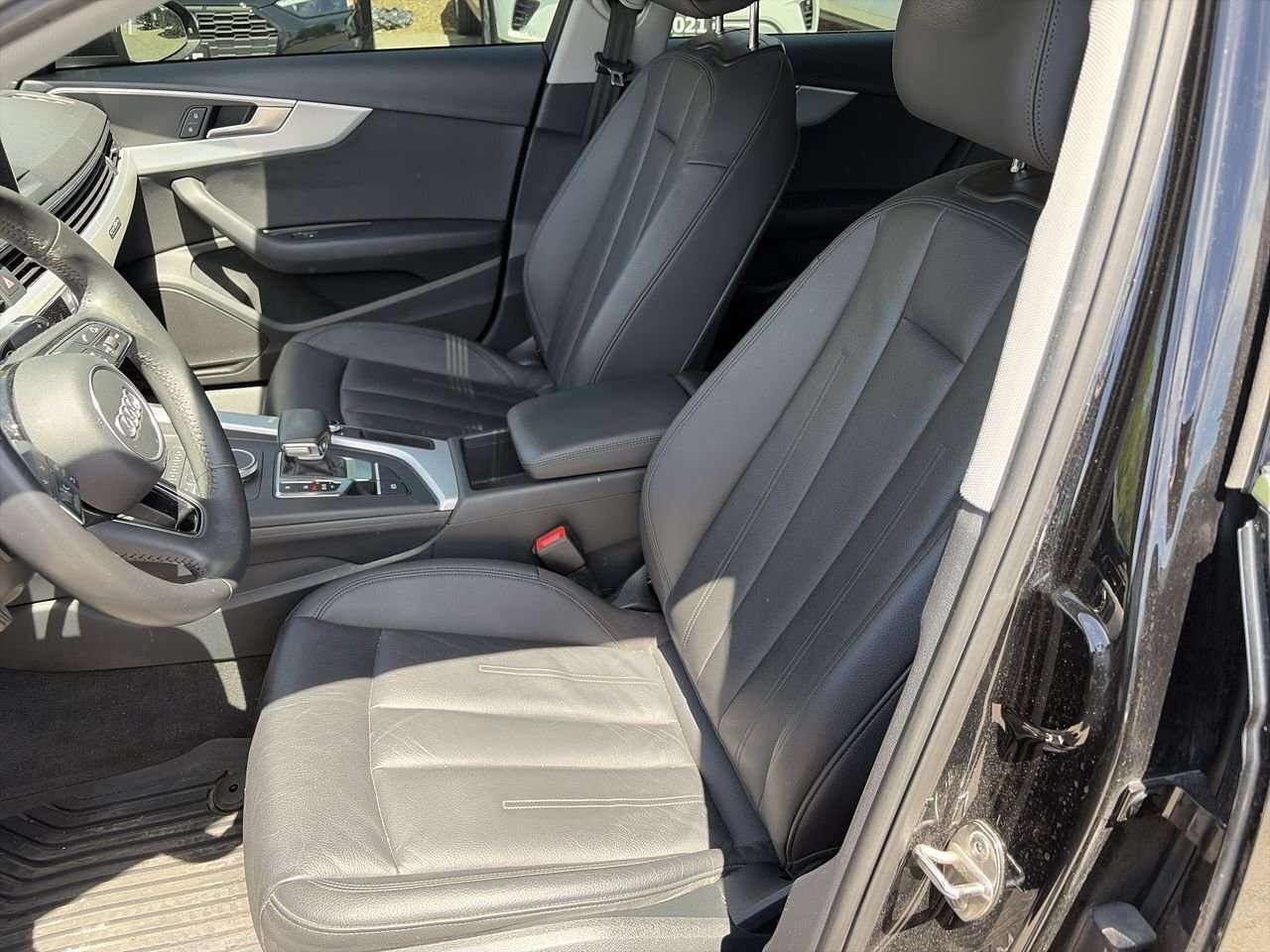 2019 Audi A4 2.0T Progressiv |18-inch Wheels| AS-IS|MMI Nav|Rea thumb 19