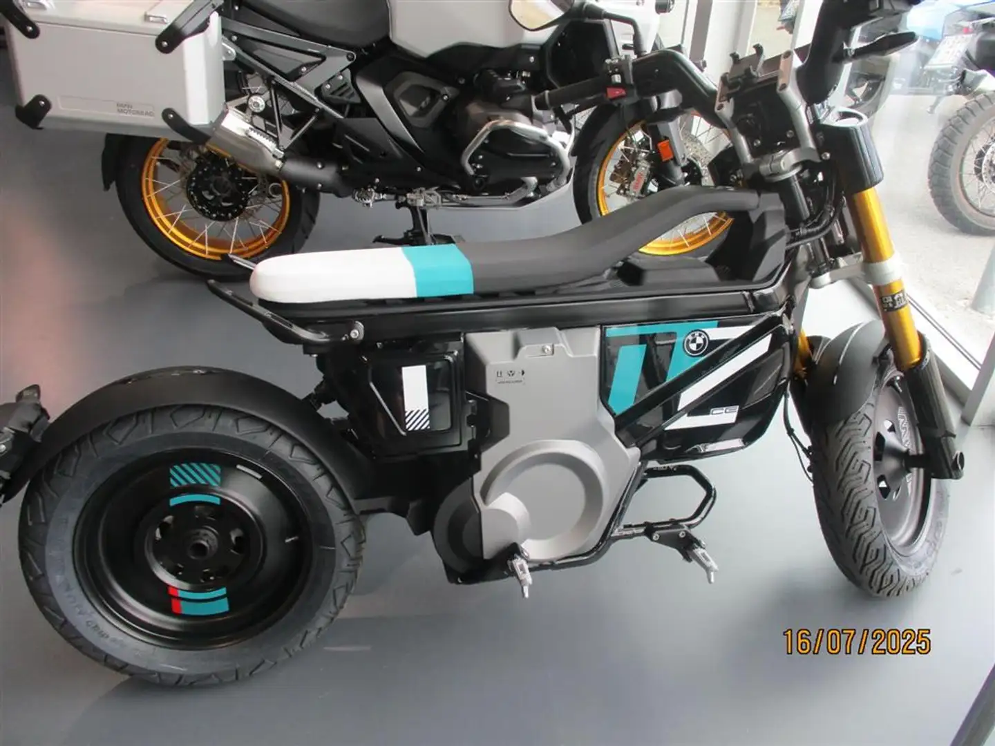 BMW CE 02 - BTW verrekenbaar - Garantie 2029 Чорний - 2