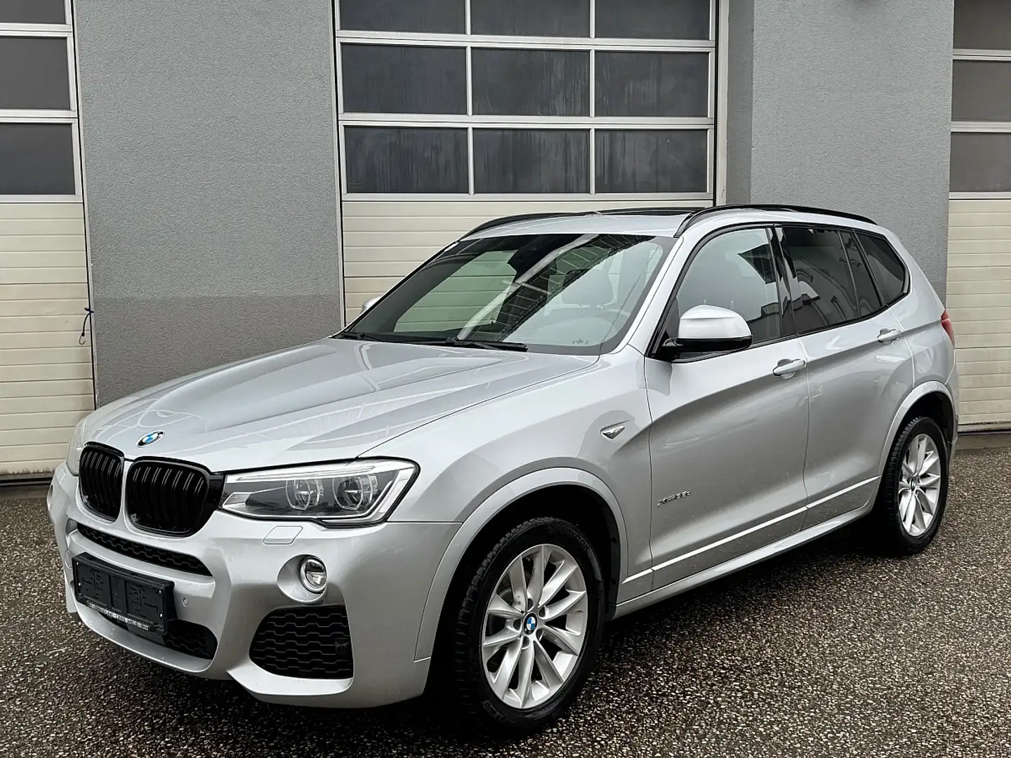 BMW X3 xDrive35d Österreich-Paket Aut. Silber - 1