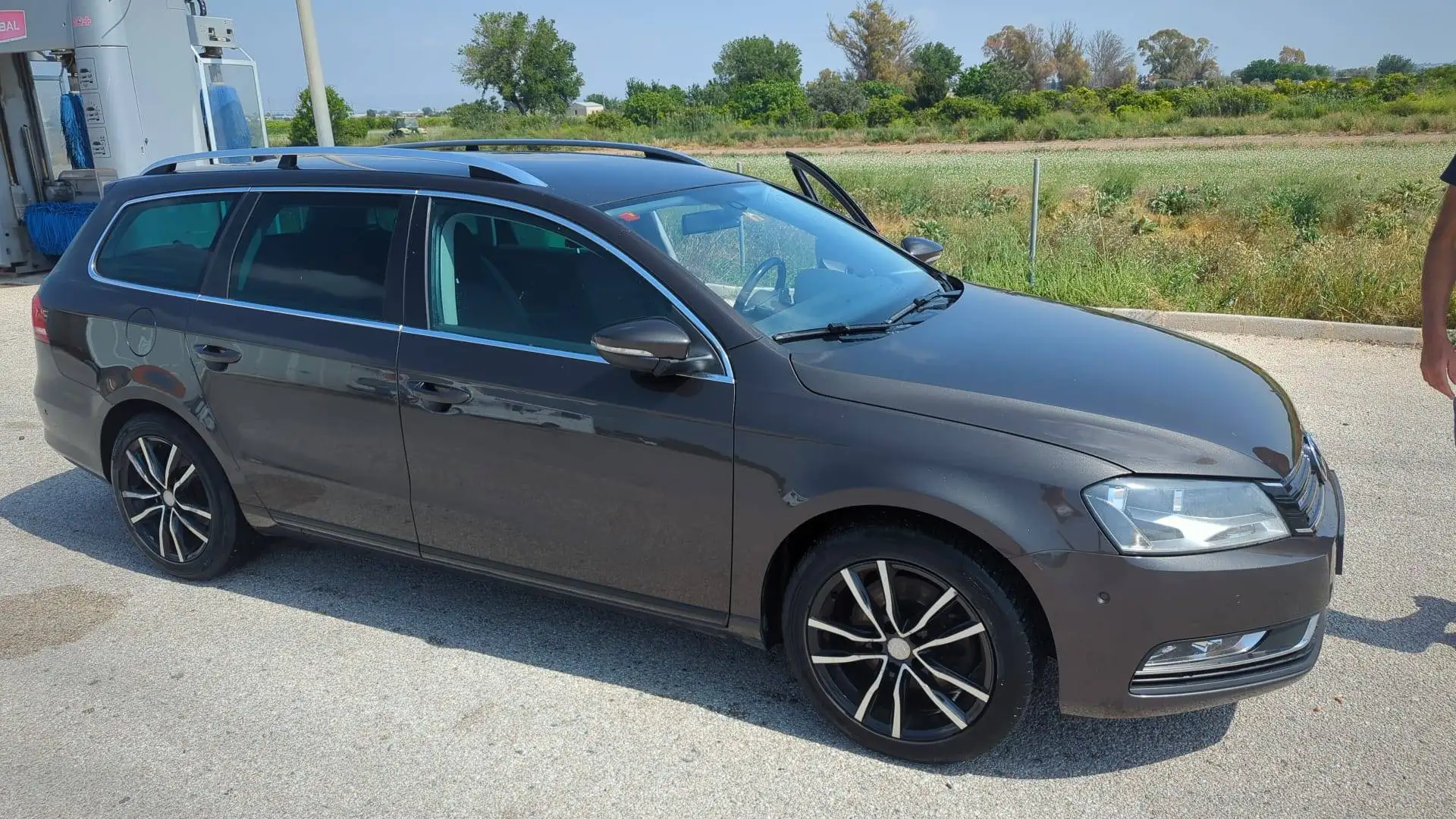 Volkswagen Passat Variant Passat Variant 1.6TDI Business Bluemotion Business Bluemotion Marrón - 1