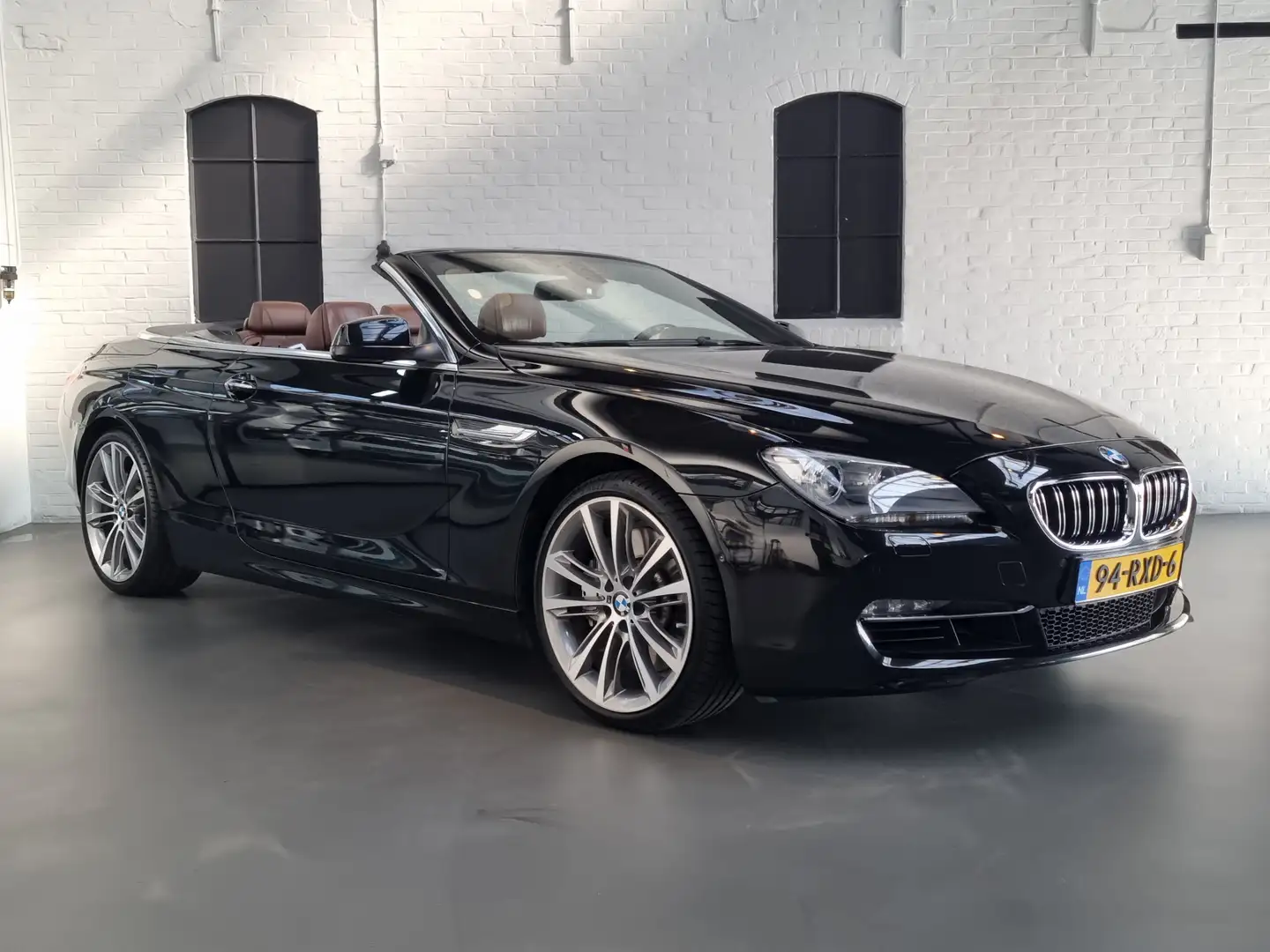 BMW 650 6-serie Cabrio 650i High Executive HEAD-UP / CAMER Negru - 1