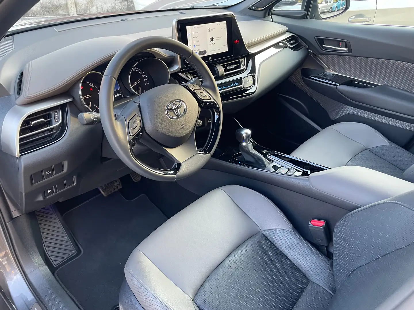 Toyota C-HR C-HR 2.0h luxury e-cvt SUPER FULL OPTIONAL - 2