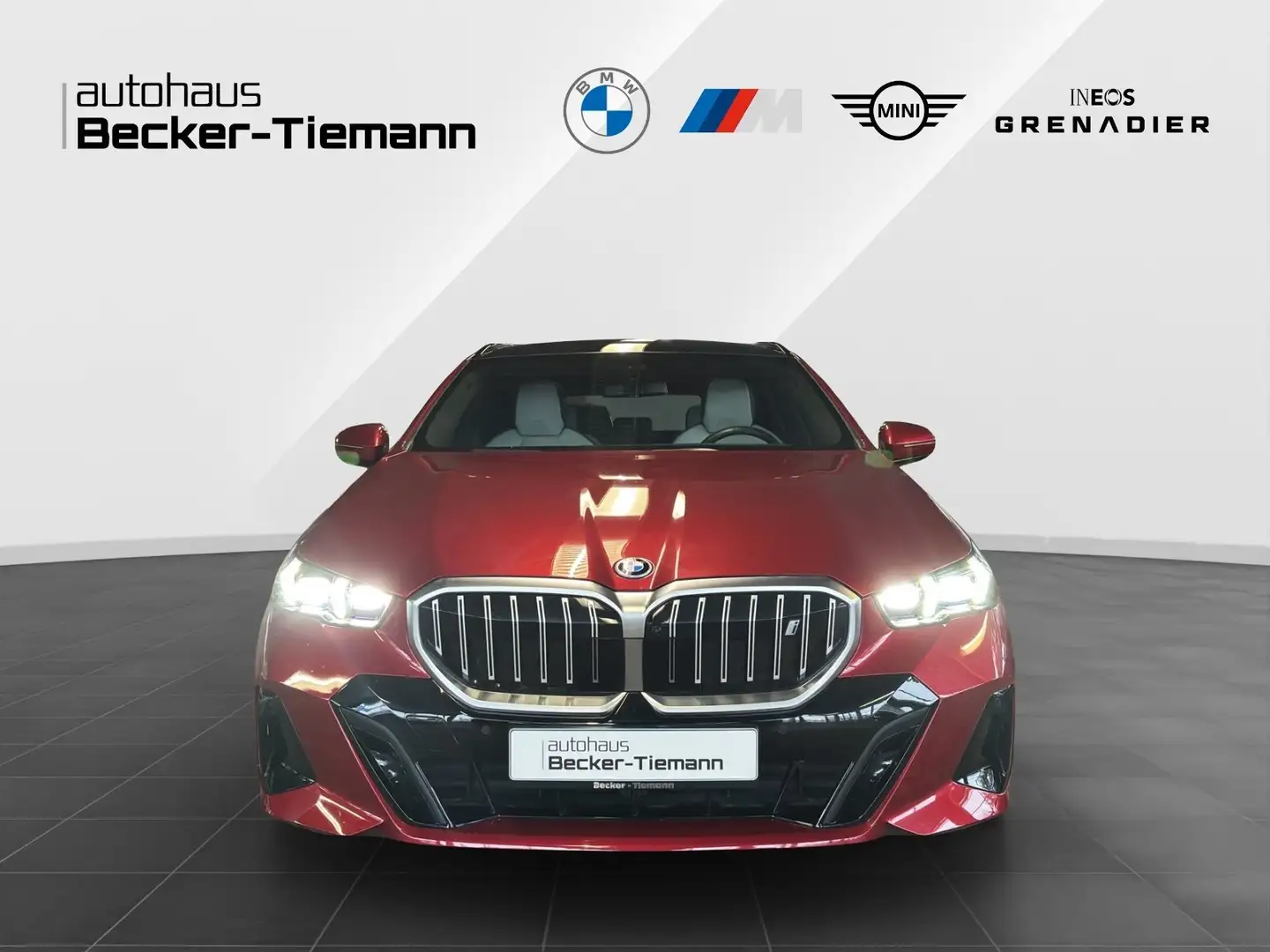 BMW i5 eDrive40 Touring MSportpaket Panorama | Memory | 3 Rouge - 2