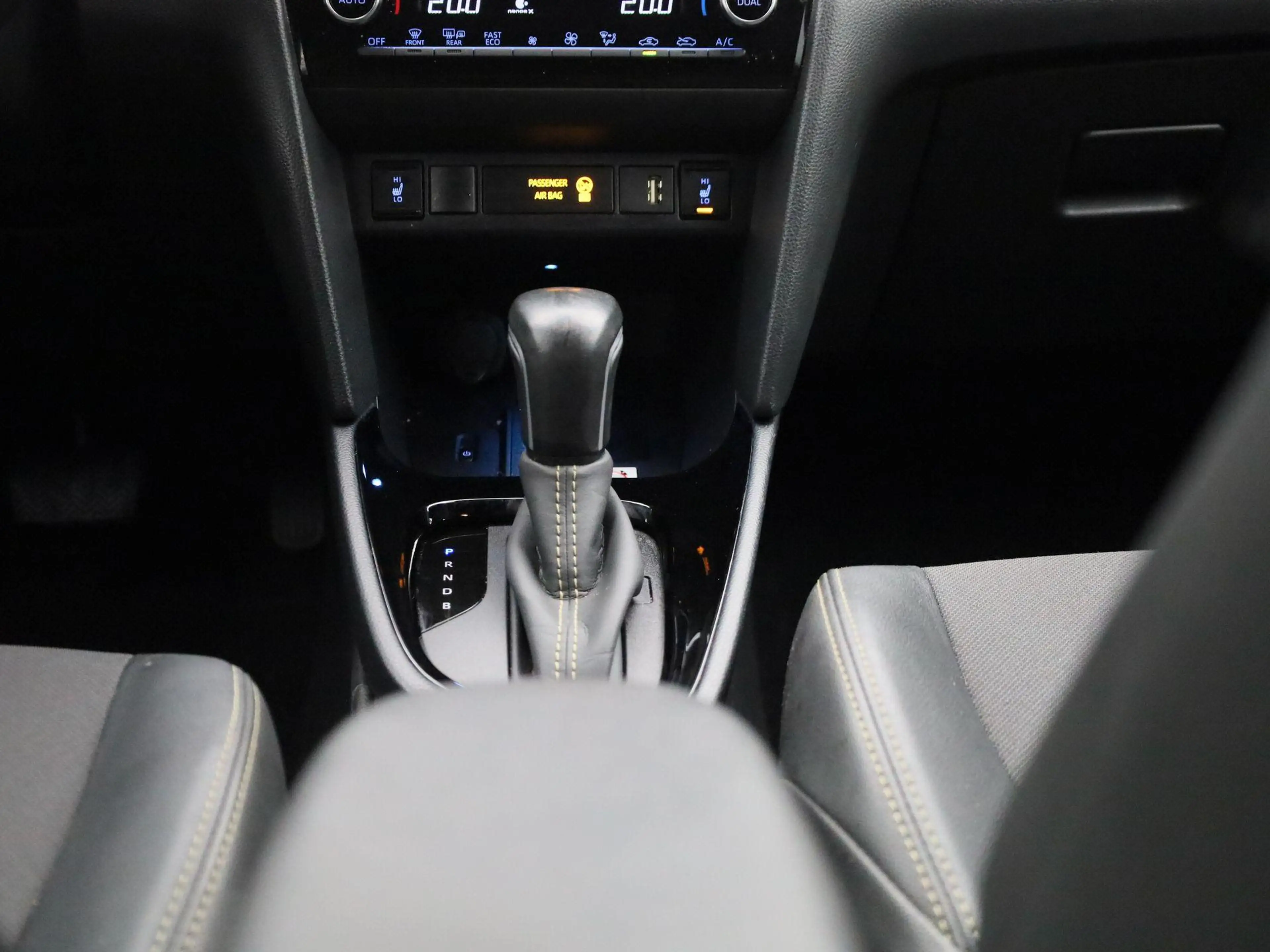 Toyota Yaris Cross 1.5 Hybrid Adventure | Wordt Verwacht | Apple Carp — photo 10