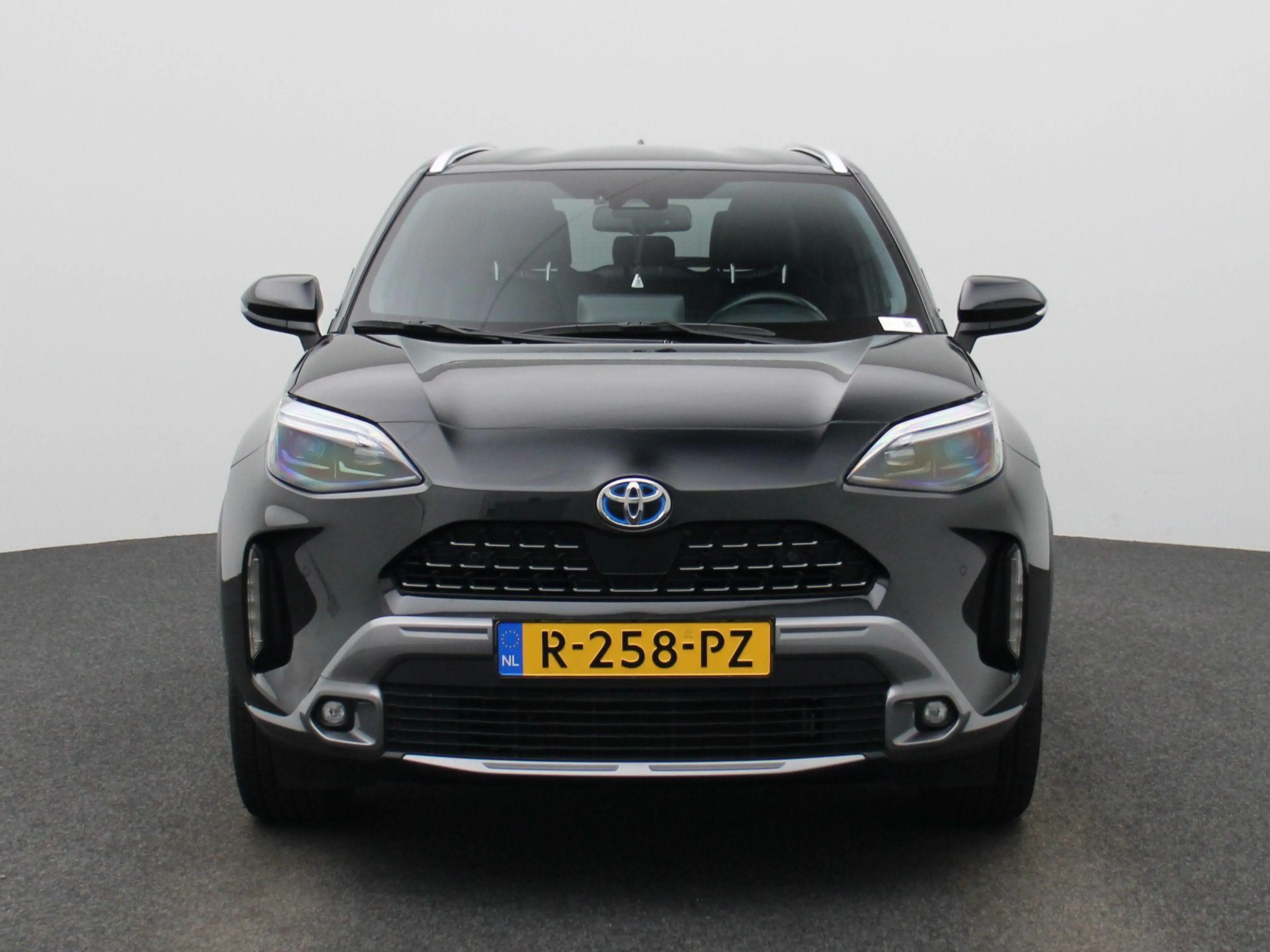 Toyota Yaris Cross 1.5 Hybrid Adventure | Wordt Verwacht | Apple Carp — photo 3